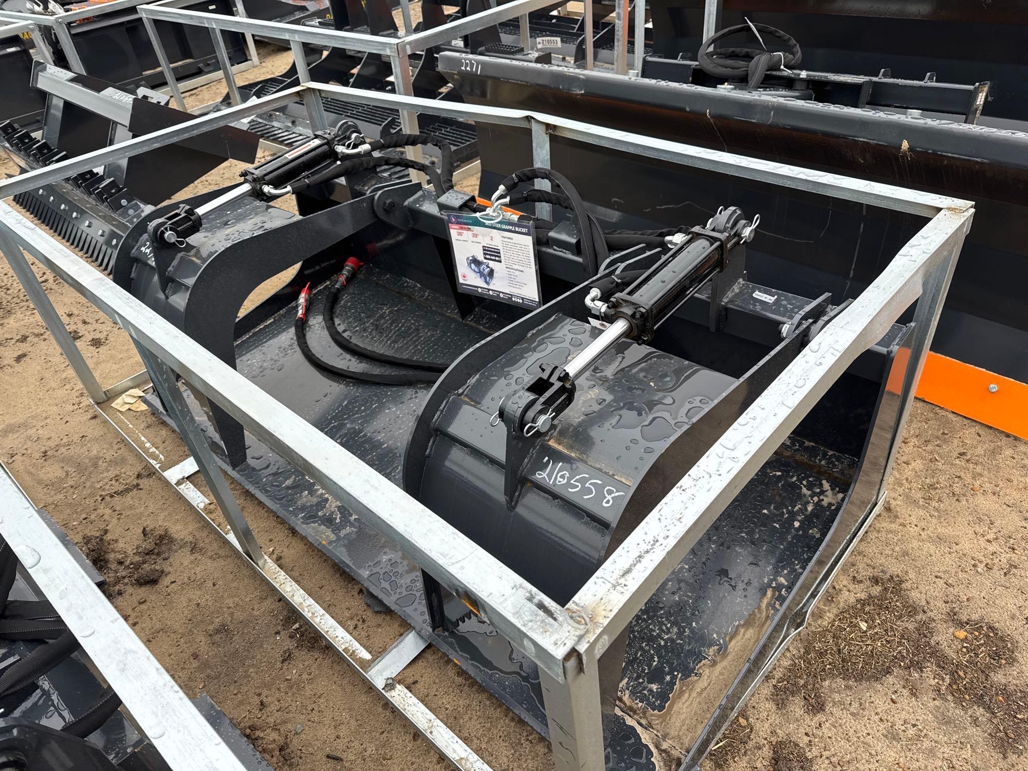 UNUSED WOLVERINE GB-11-72W 72" HYD GRAPPLE BUCKET (A62131)