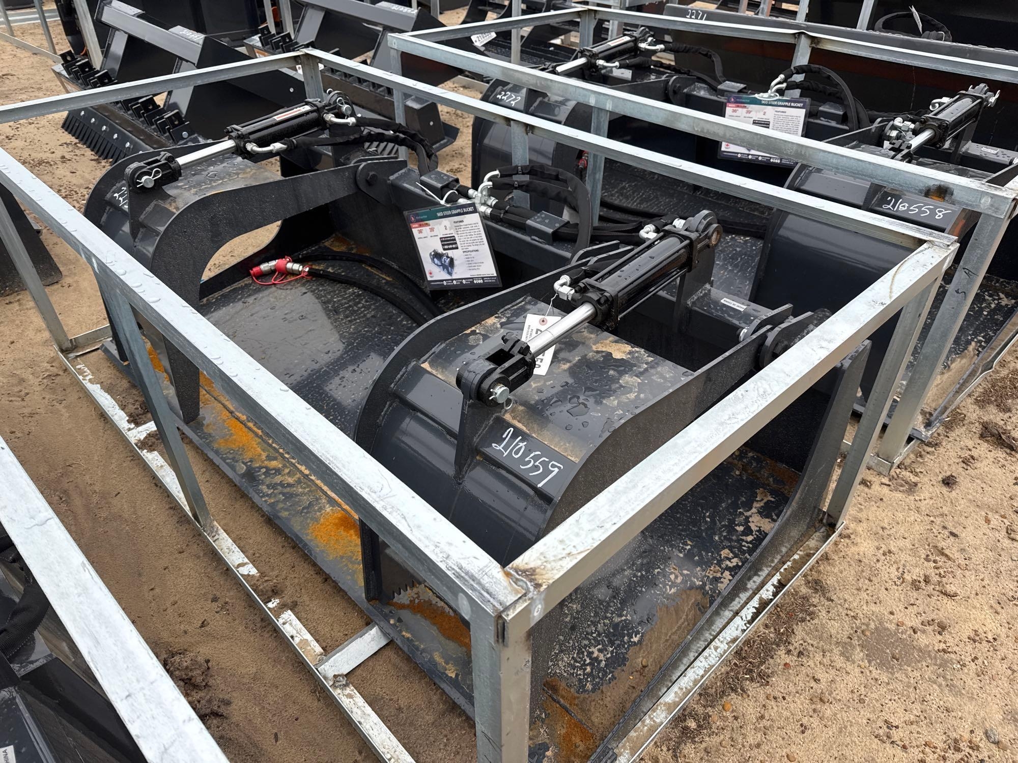 UNUSED WOLVERINE GB-11-72W 72" HYD GRAPPLE BUCKET (A62131)