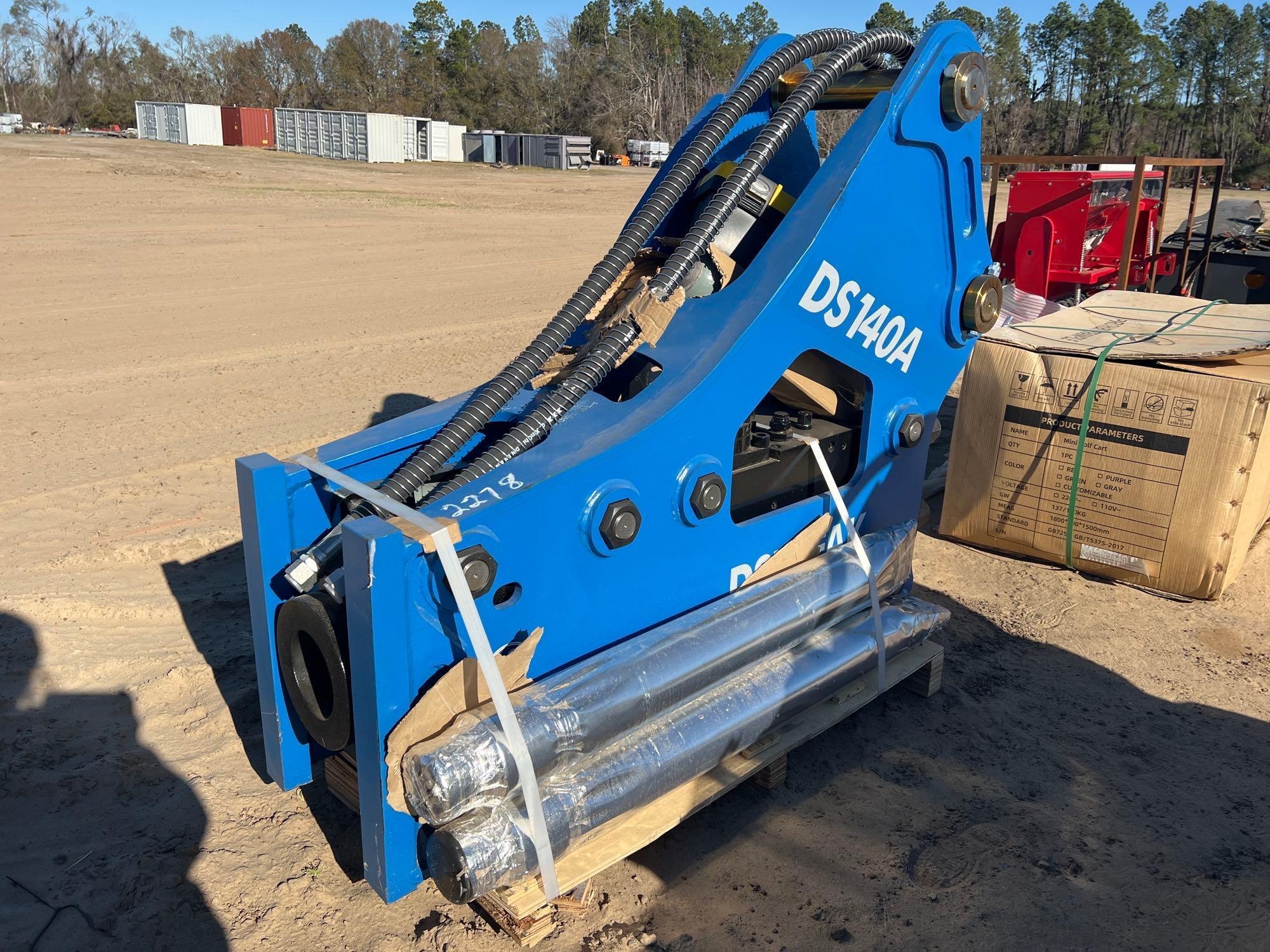 UNUSED DSBREAK DS140A HYD BREAKER W/ BIT (A60432)