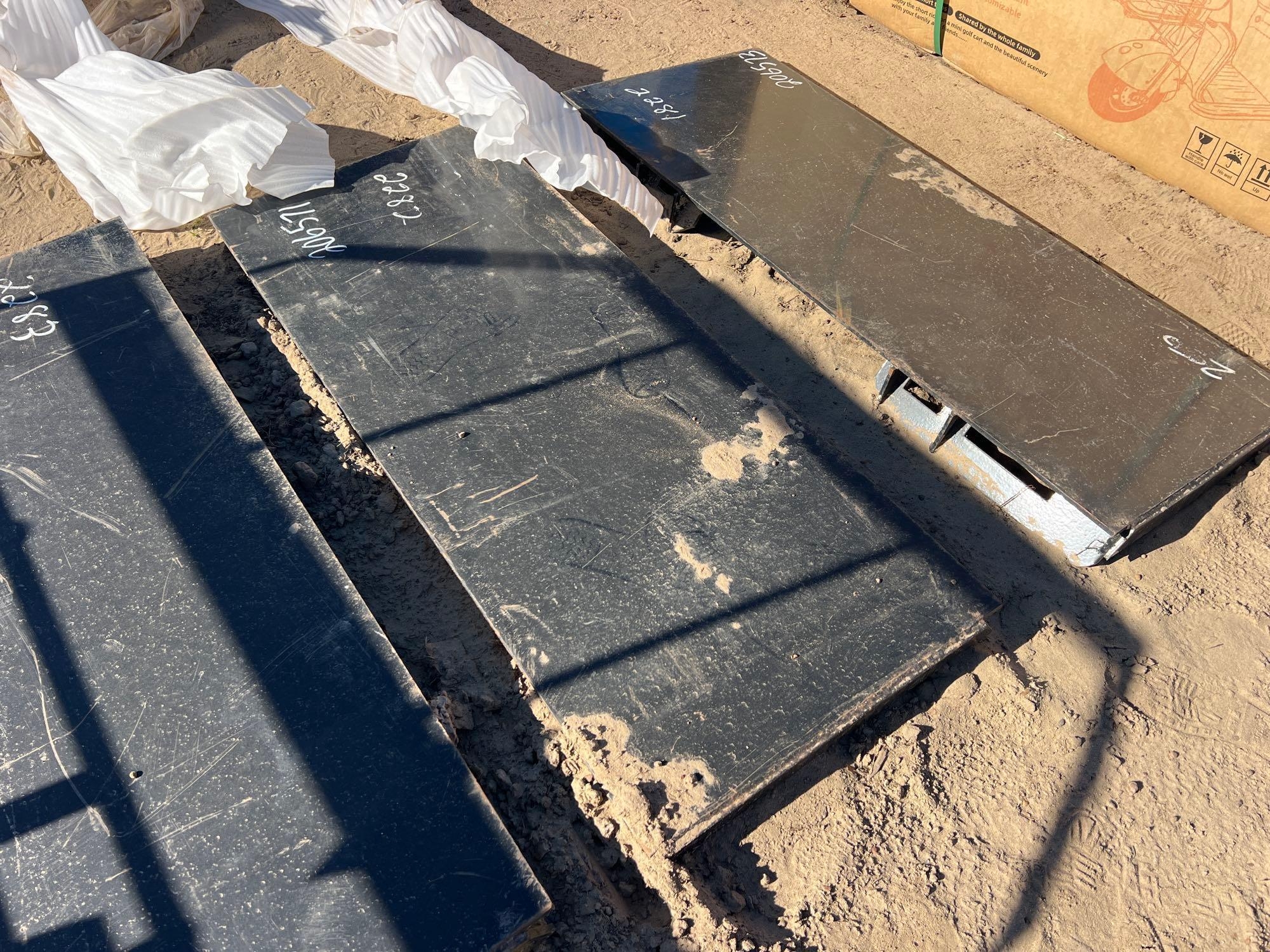 SKID STEER MOUNTING PLATE (A60432)