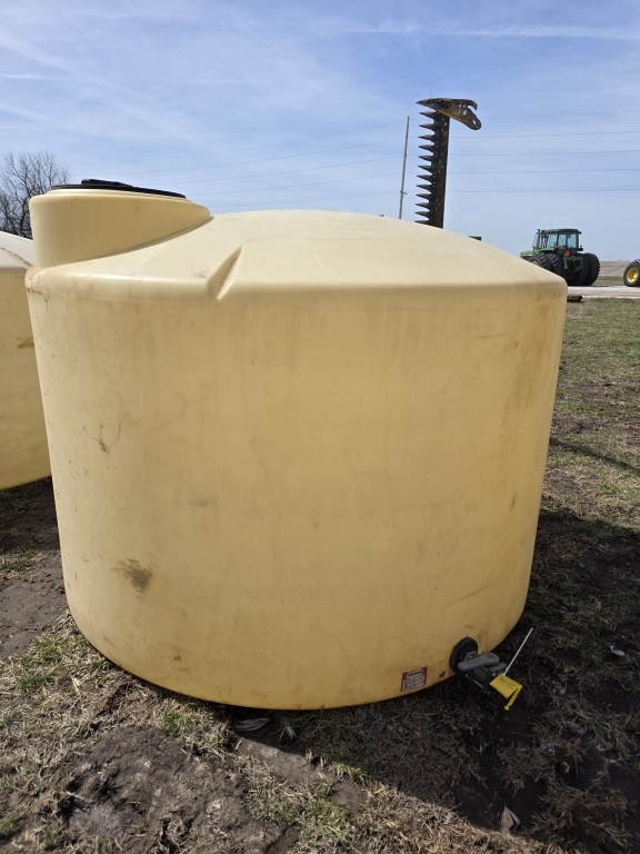 1500 gal Poly Tank (A66408)