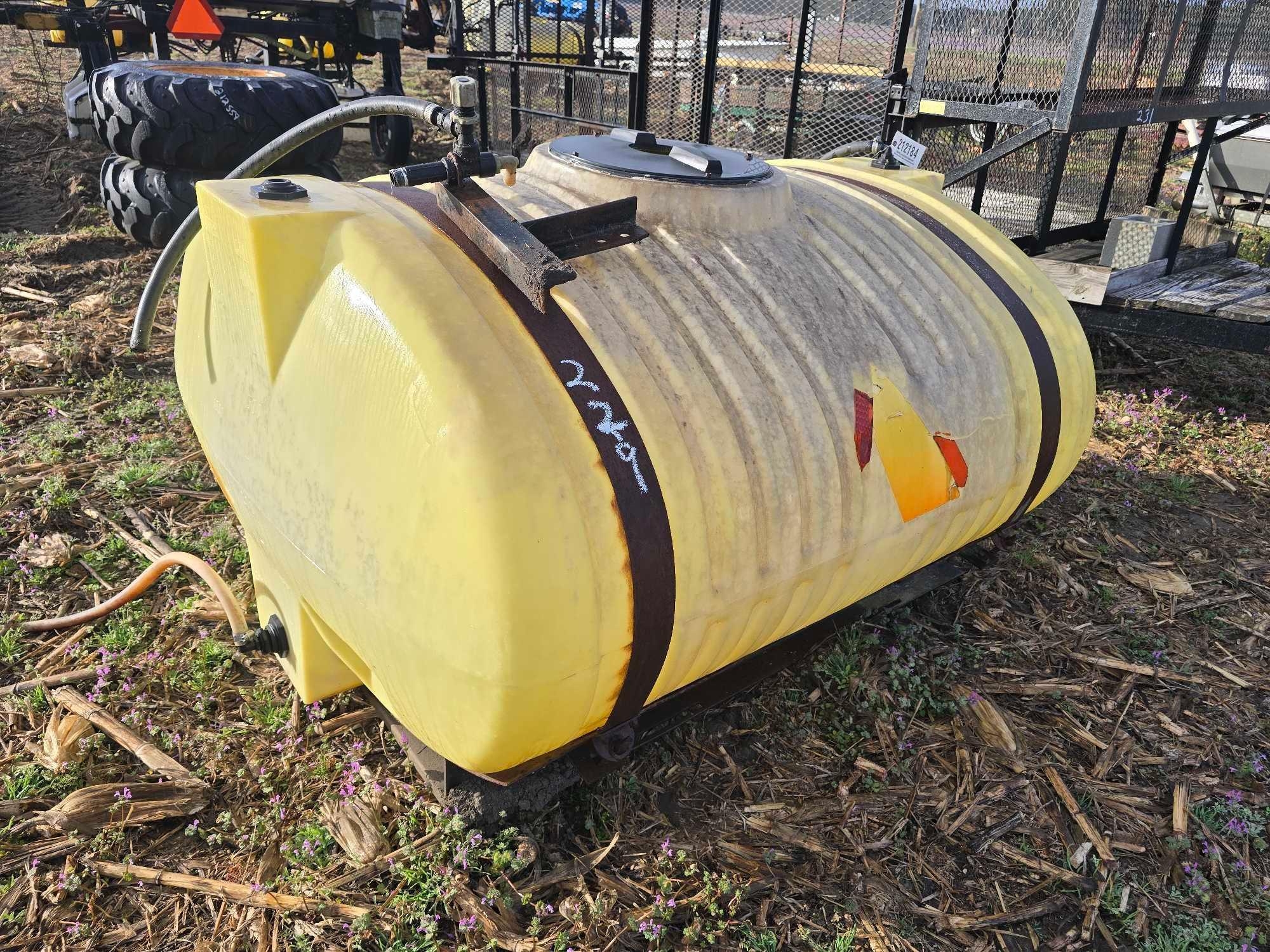 400 GALLON POLY TANK (A63291)