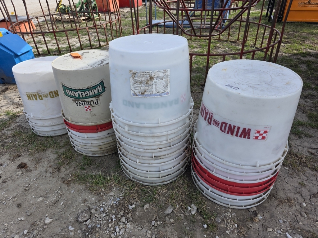 (26) Mineral Tubs (A66408)