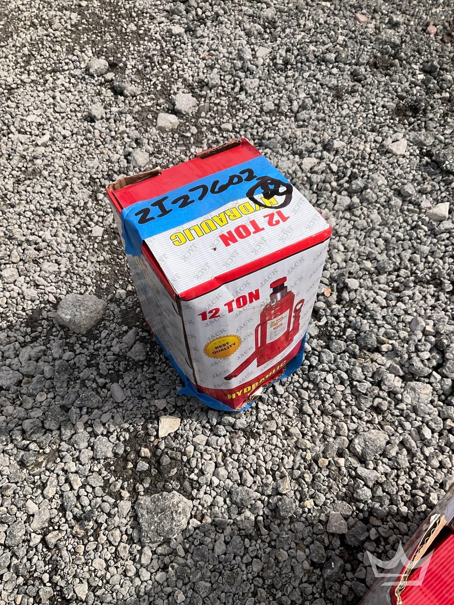 12 Ton Hydraulic Bottle Jack (A61567)