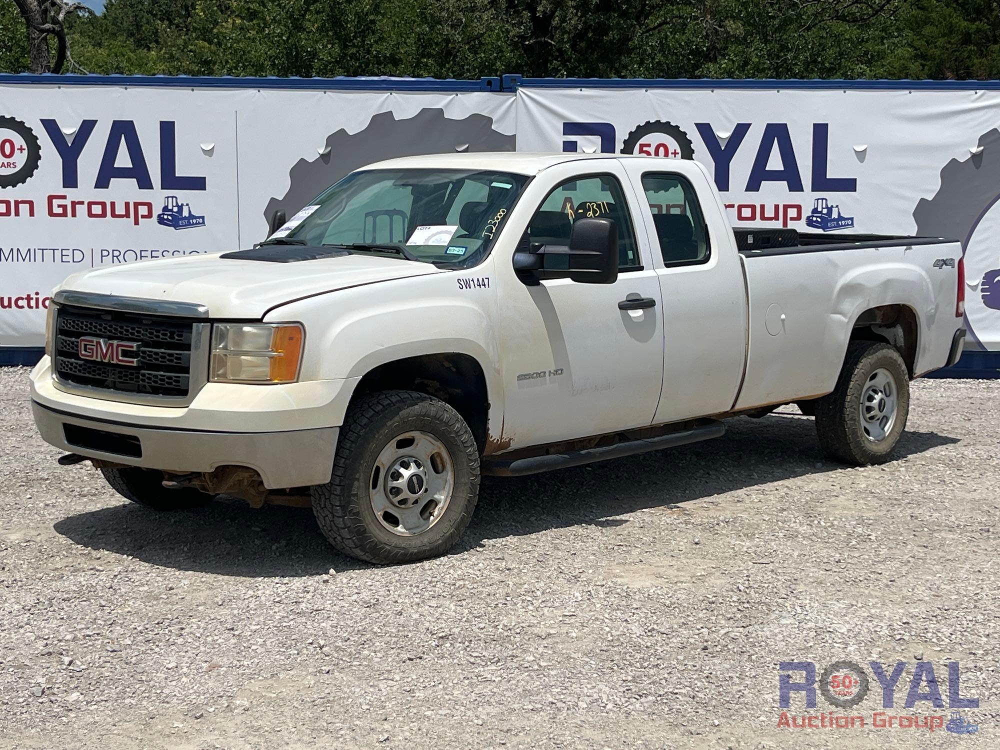 2013 GMC Sierra 2500HD Ext. Cab Pickup Truck (A49461)