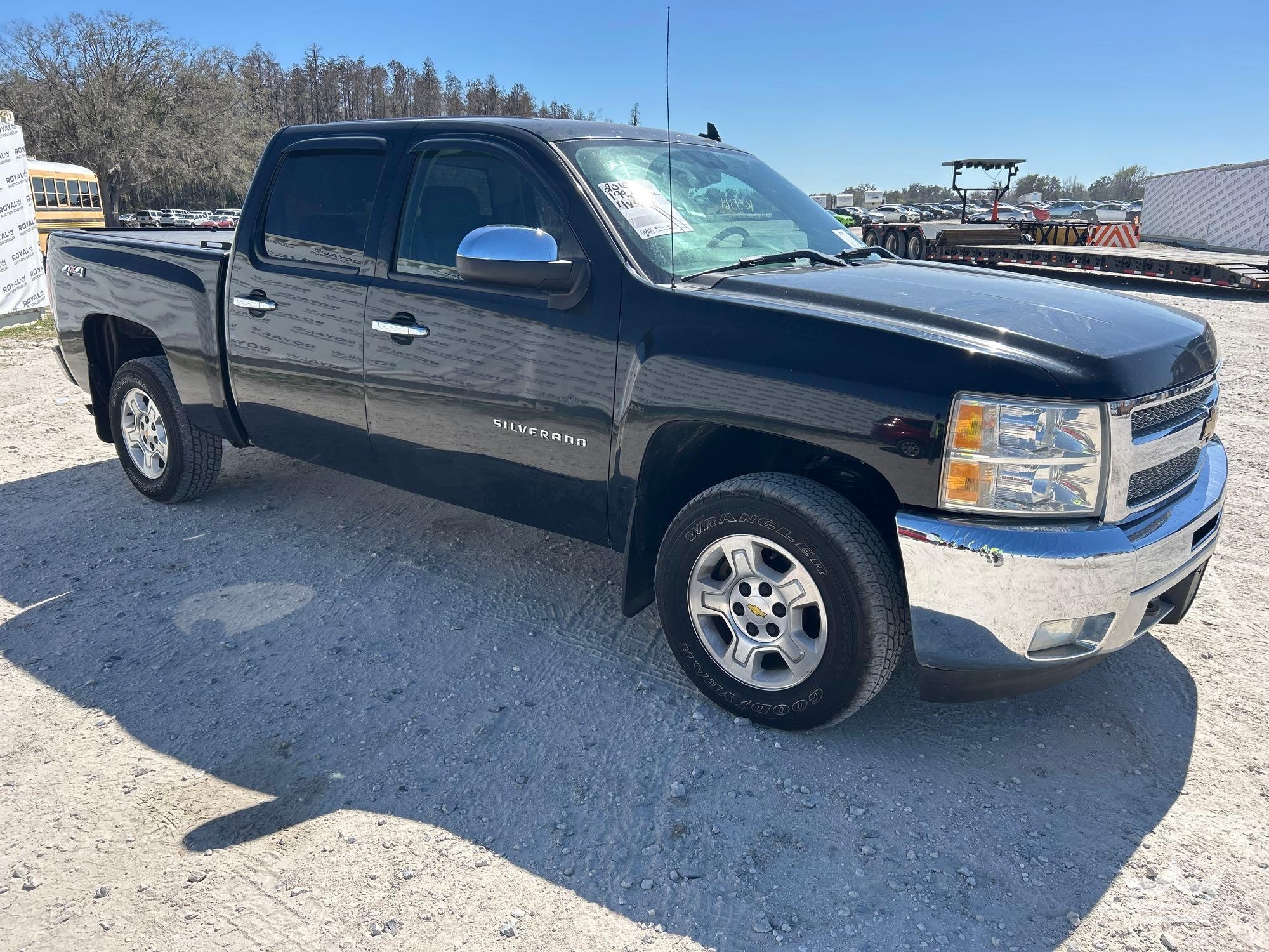 2012 Chevrolet Silverado 1500 4x4 Crew Cab Pickup Truck (A61573)