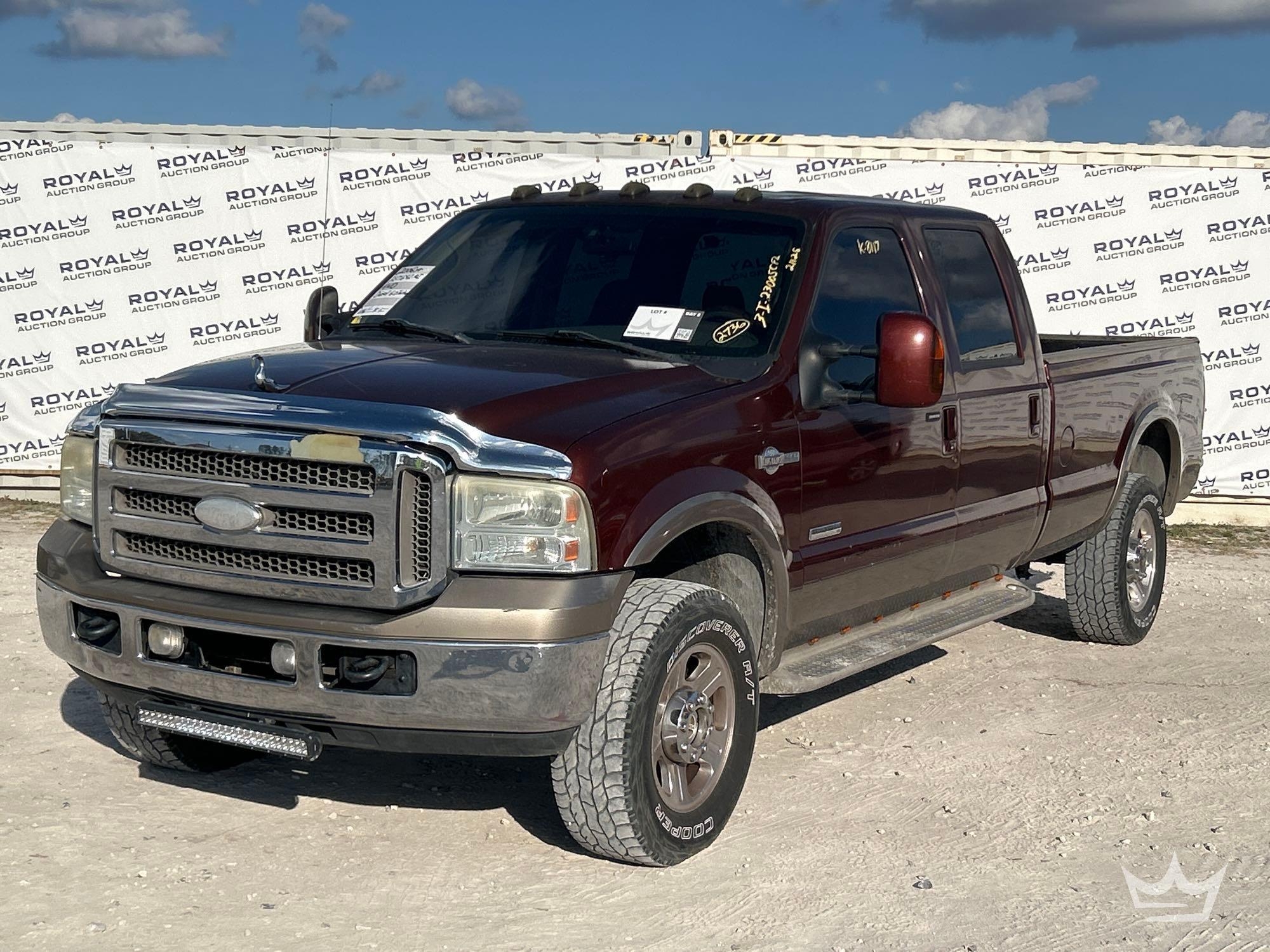 2006 Ford F-350 4x4 Crew Cab Pickup Truck (A61573)