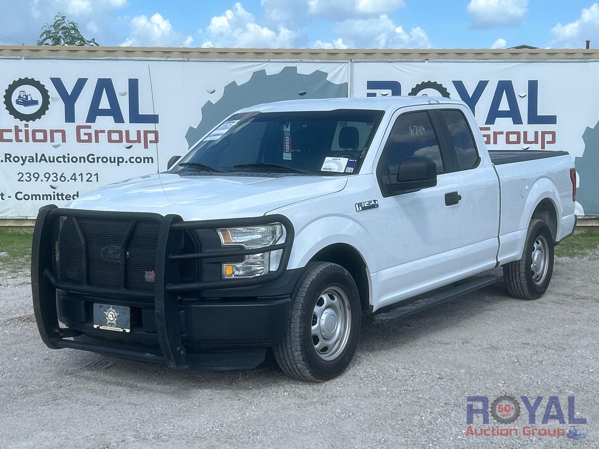 2016 Ford F150 Ext. Cab Pickup Truck (A50323)