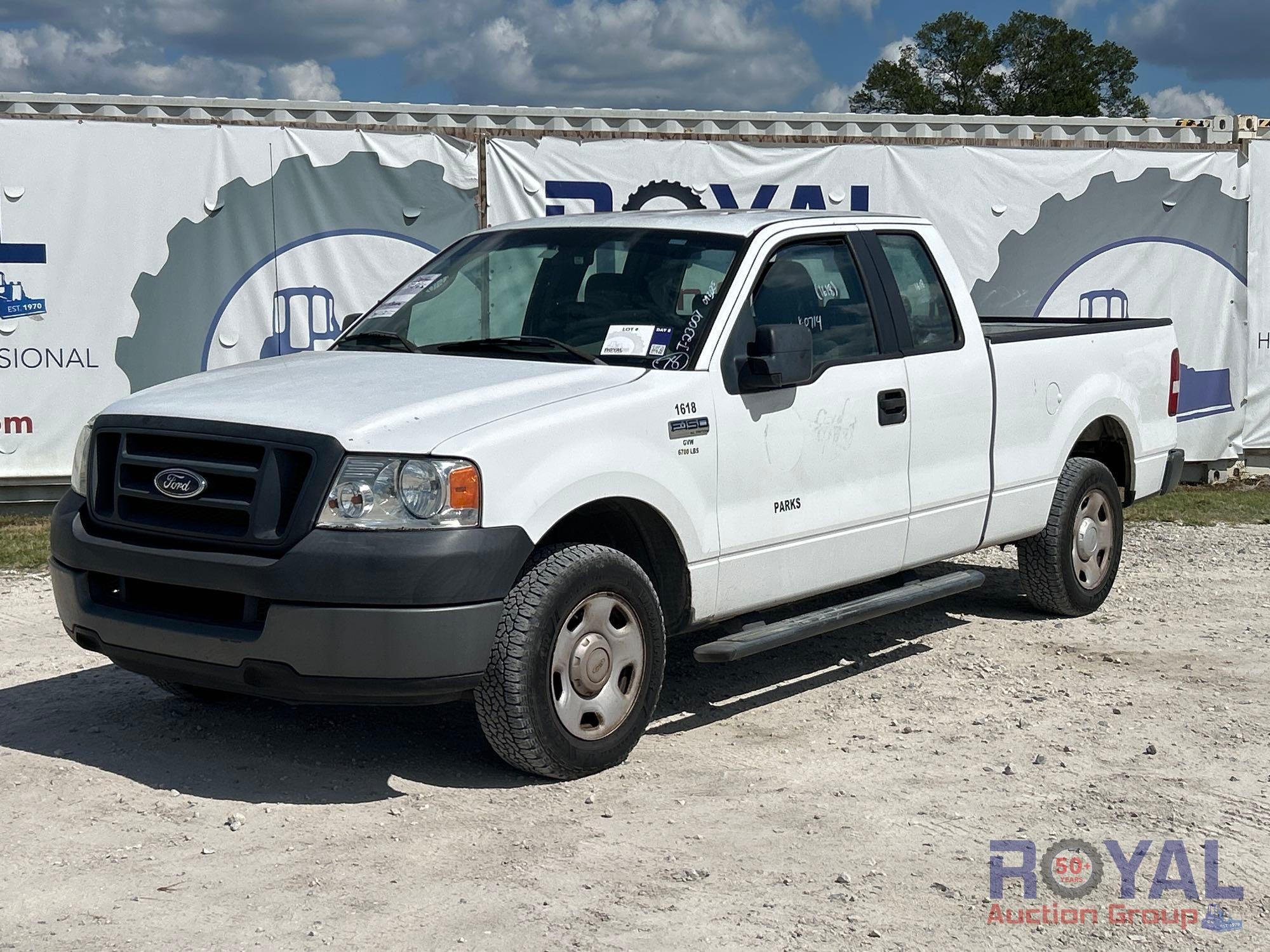 2005 Ford F-150 Pickup Truck (A55852)