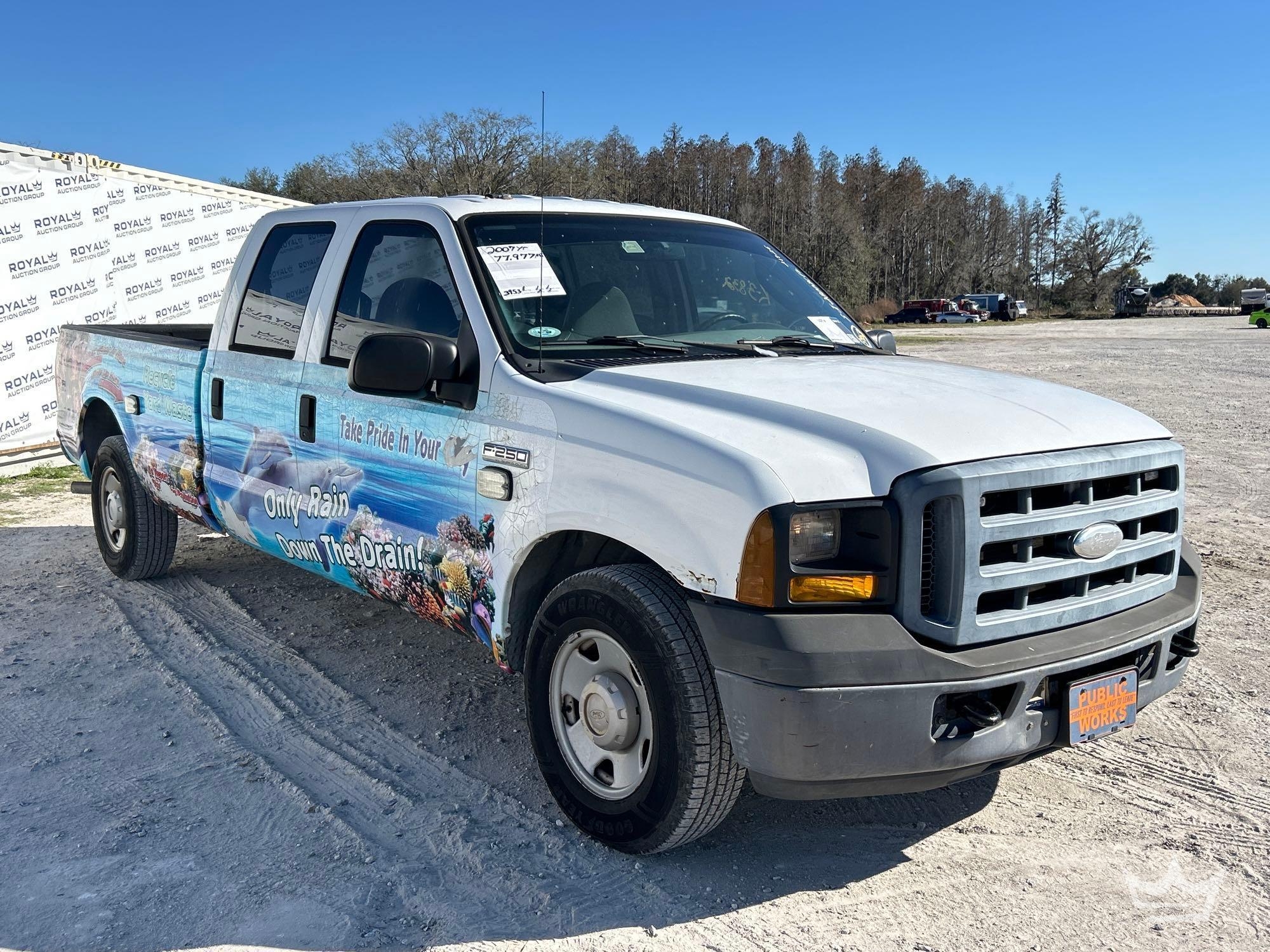 2007 Ford F-250 Crew Cab Pickup Truck (A61573)