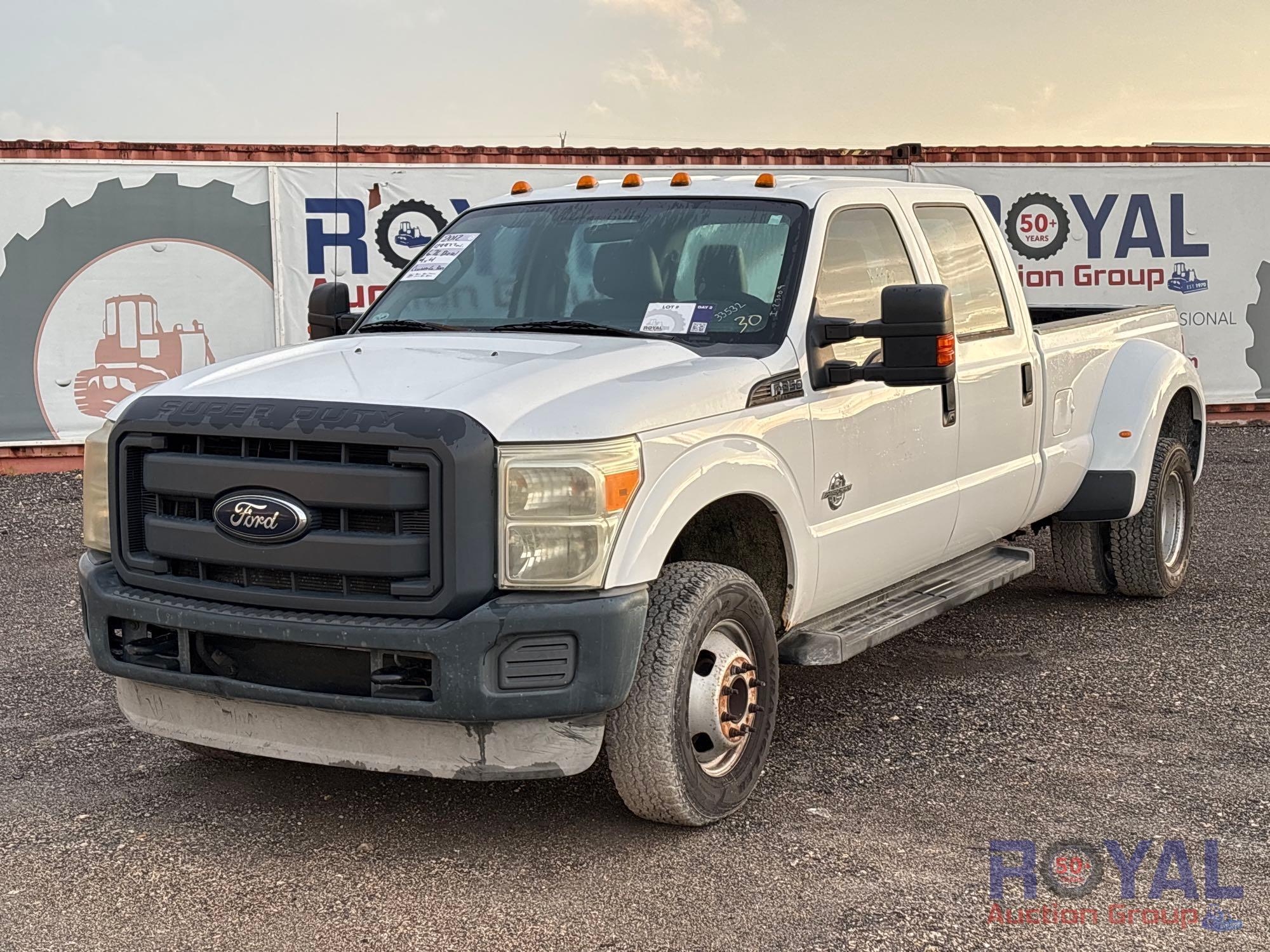2012 Ford F-350 Crew Cab 4x4 Pickup Truck (A53422)