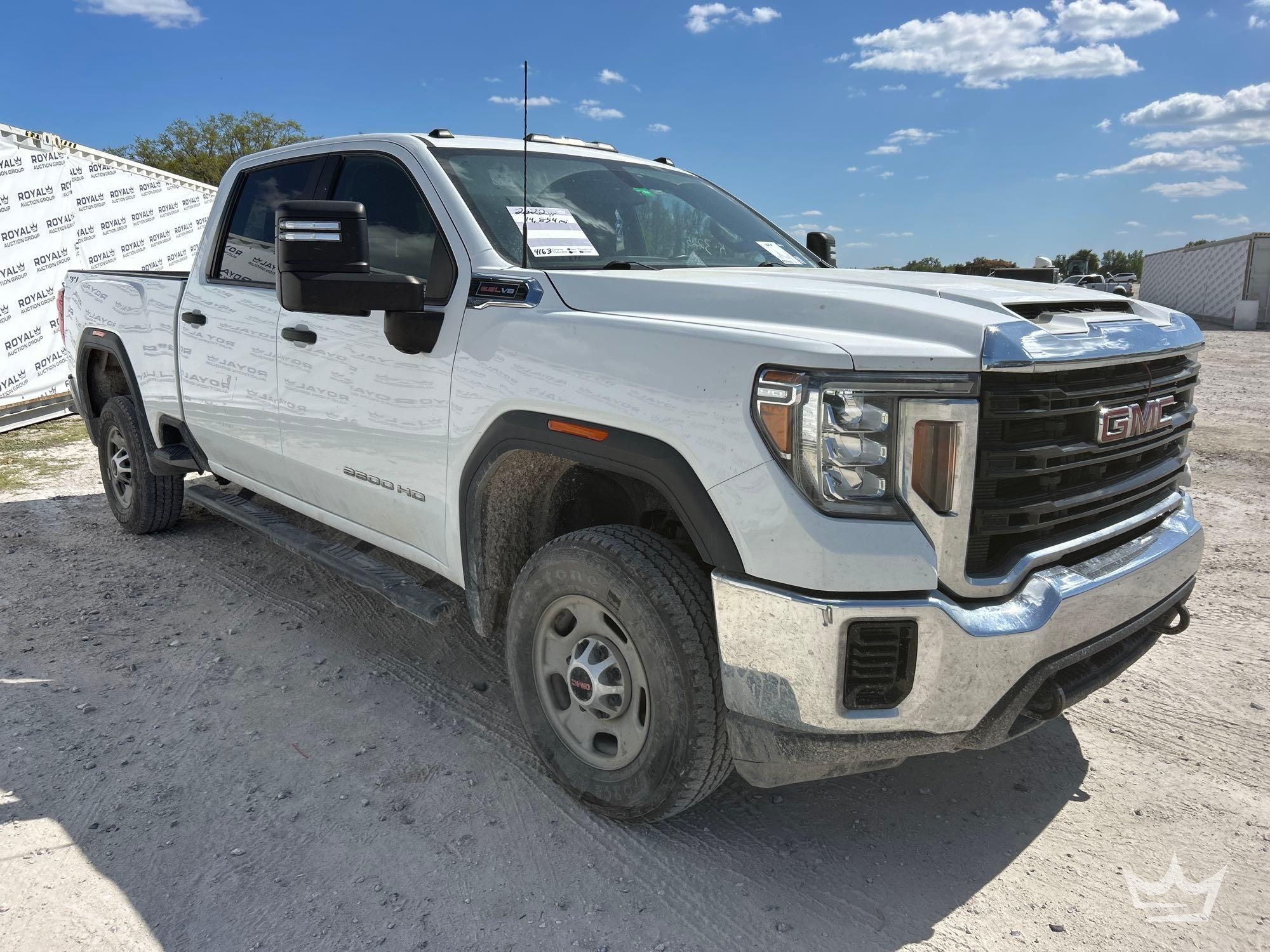 2022 GMC Sierra 2500 HD 4x4 Crew Cab Pickup Truck (A64556)