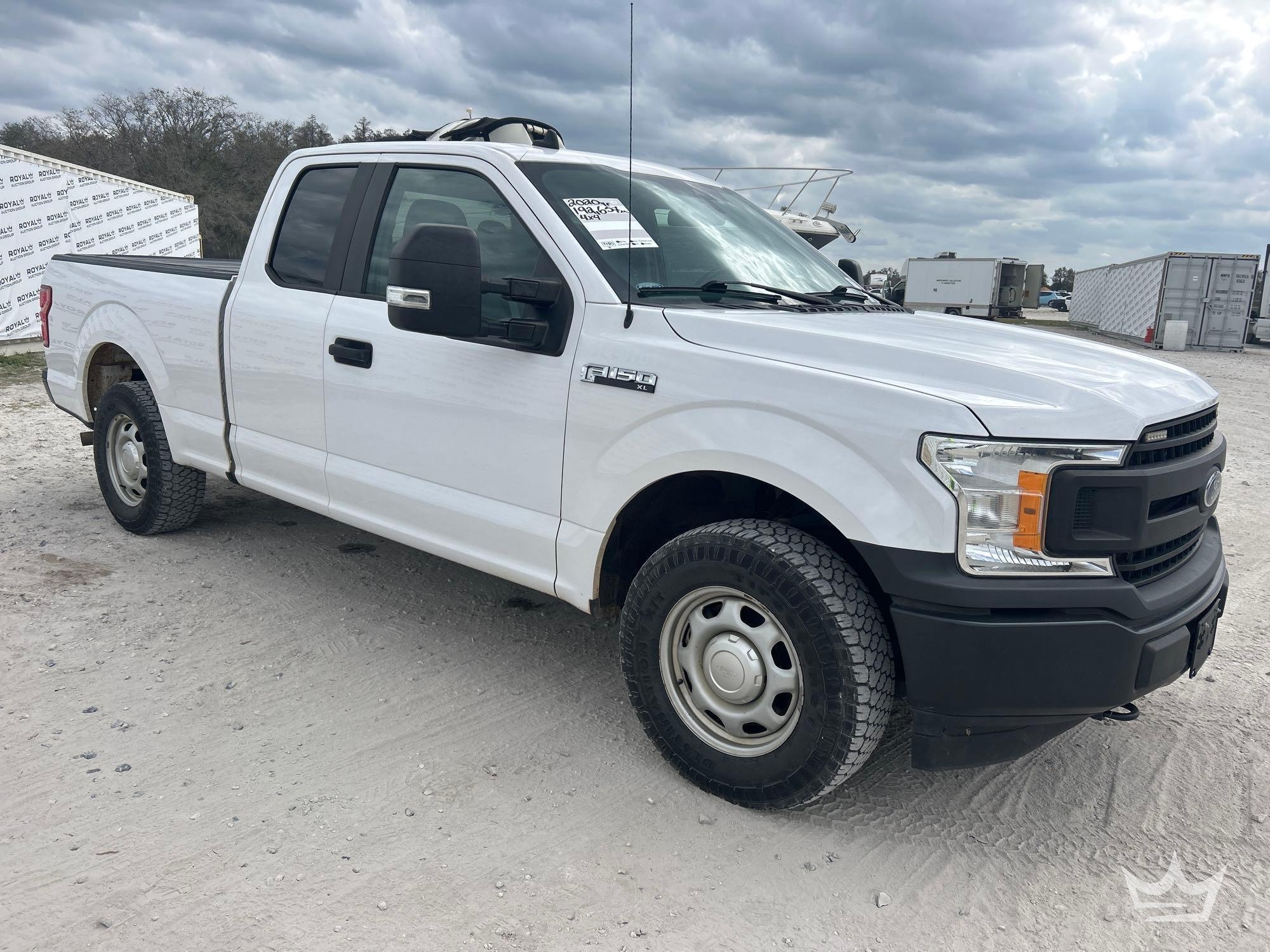 2020 Ford F-150 4x4 Ext. Cab Pickup Truck (A61573)