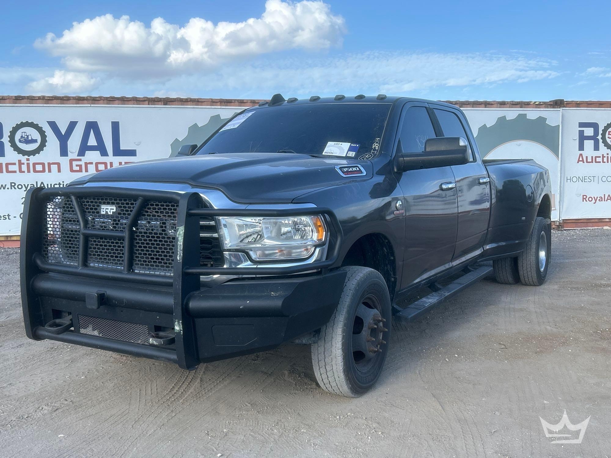 2020 Ram 3500 4x4 Ext. Cab Pickup Truck (A59230)