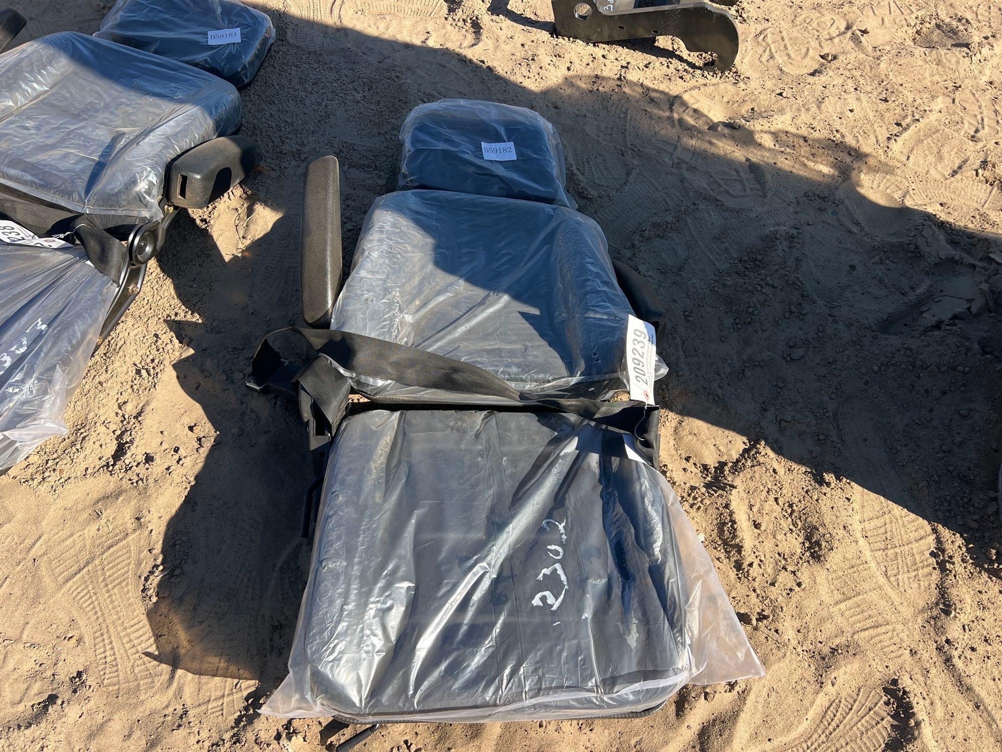 (2) UNUSED FUTURE LUXURY EQUIPMENT SEAT (A60432)