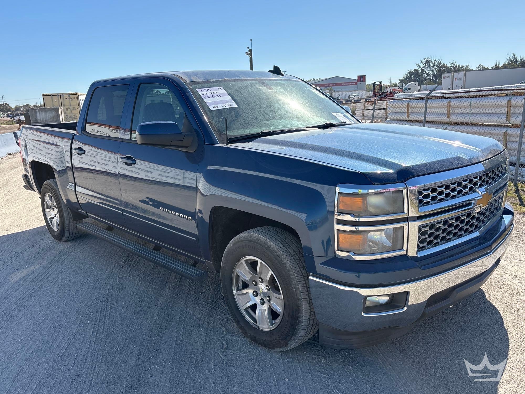 2015 Chevrolet Silverado 1500 Crew Cab Pickup Truck (A61573)