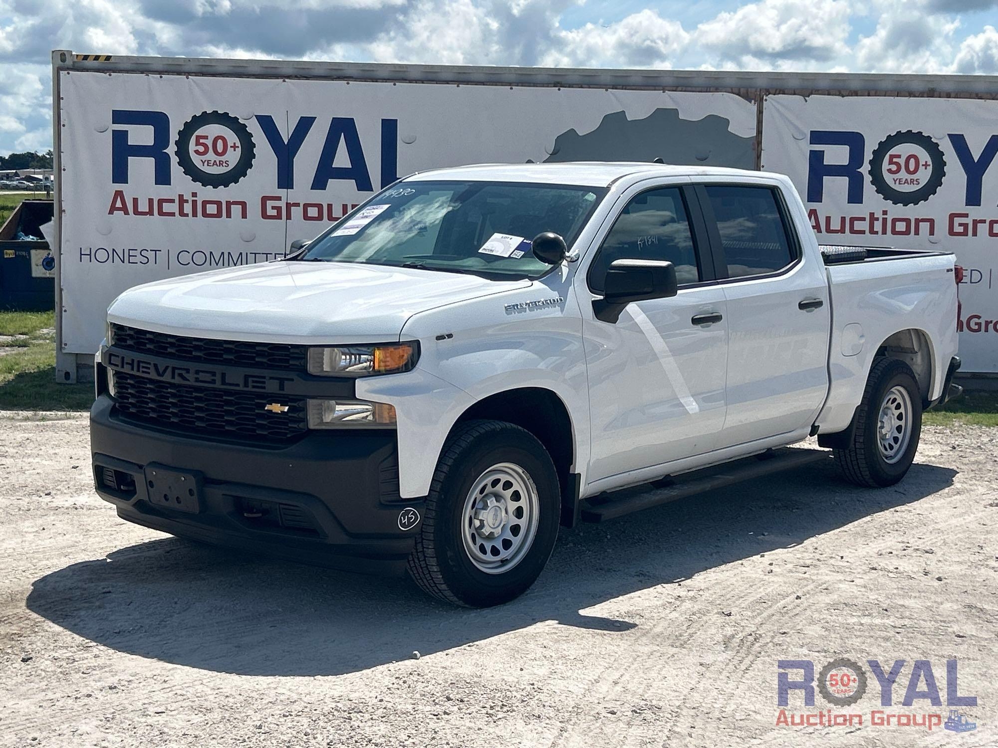 2022 Chevrolet Silverado 1500 4x4 Crew Cab Pickup Truck (A48081)