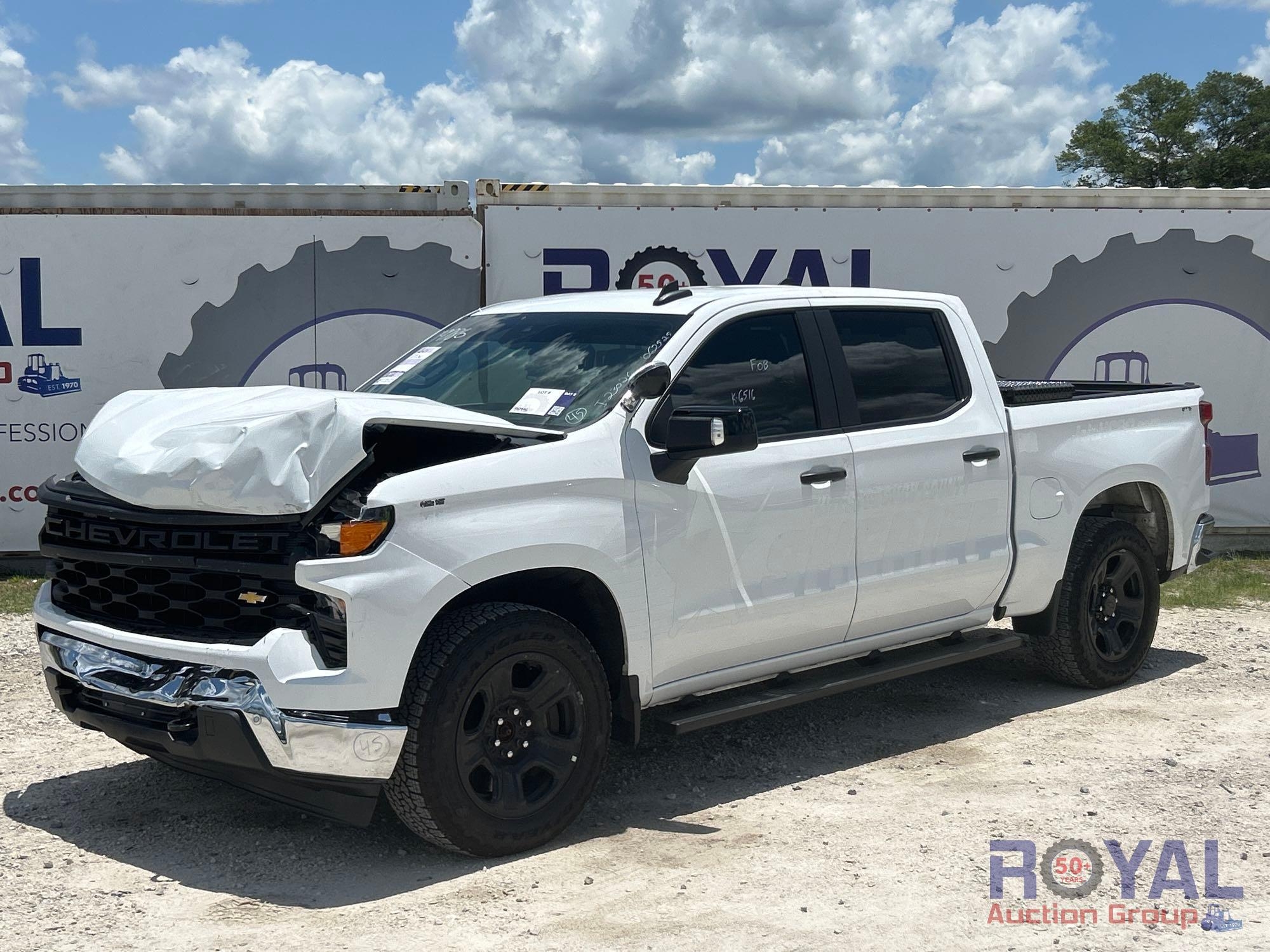 2024 Chevrolet Silverado 1500 4x4 Crew Cab Pickup Truck (A48081)