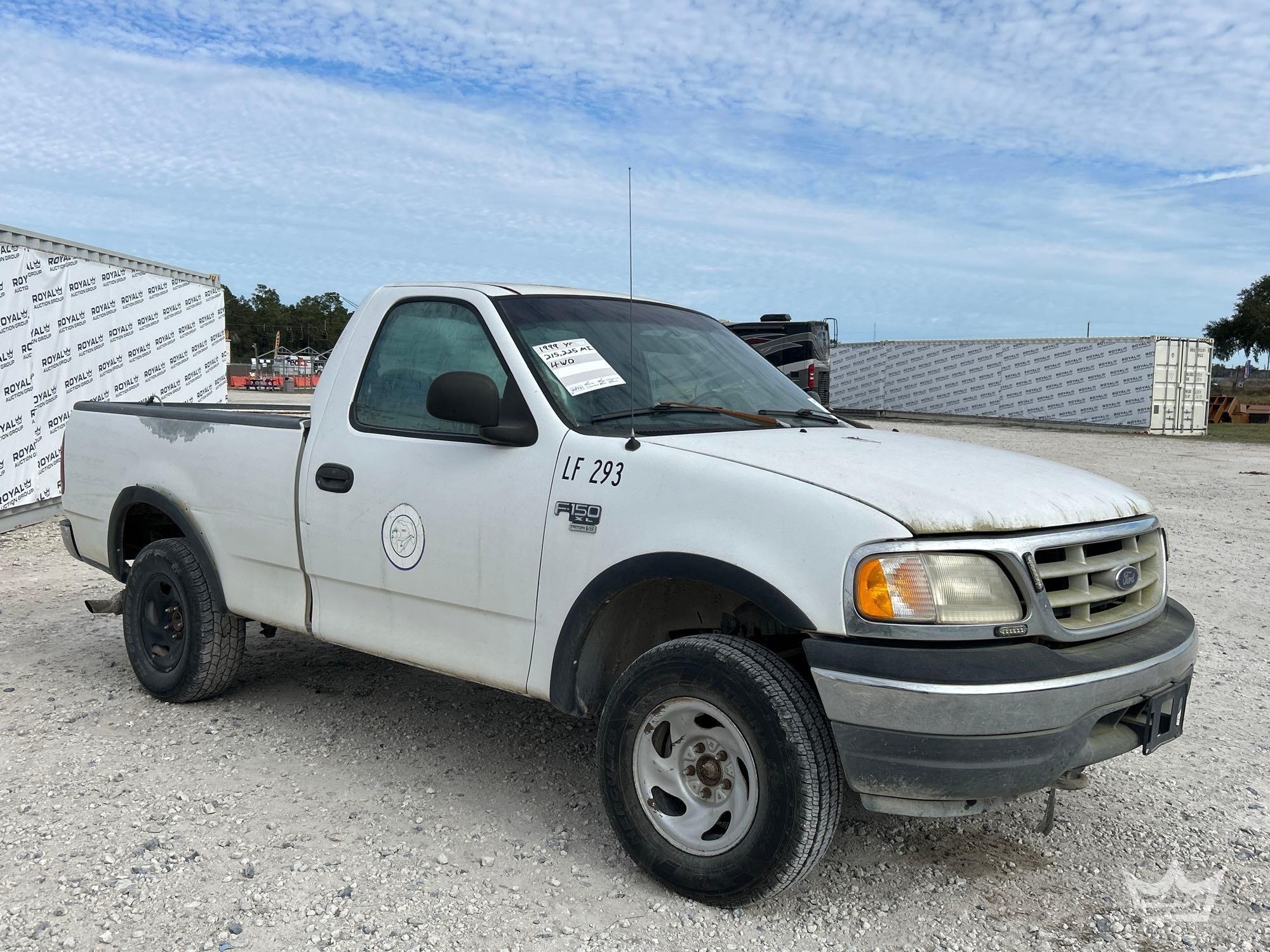 1999 Ford F-150 4x4 Pickup Truck (A61568)