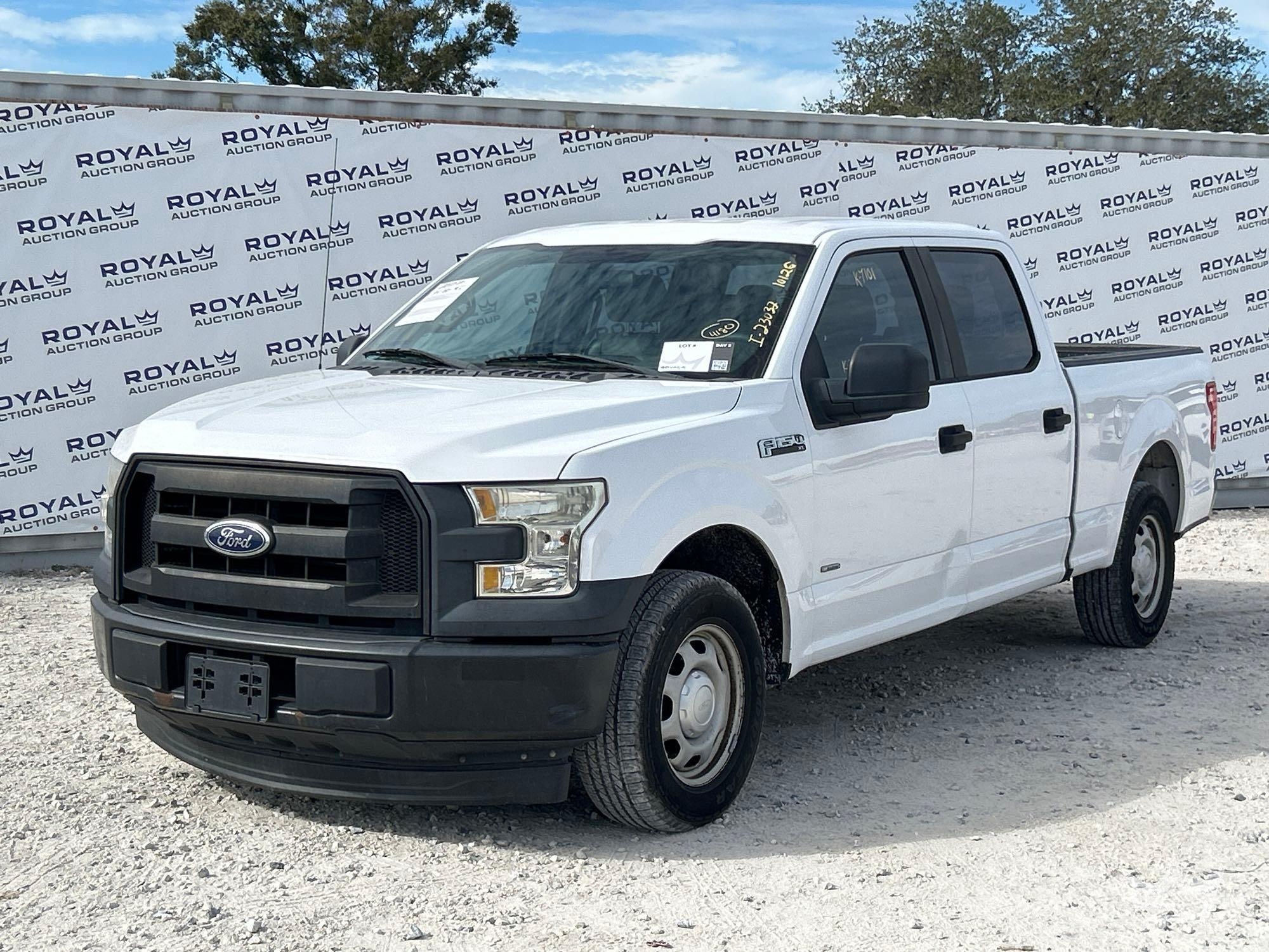 2017 Ford F-150 Crew Cab Pickup Truck (A59230)