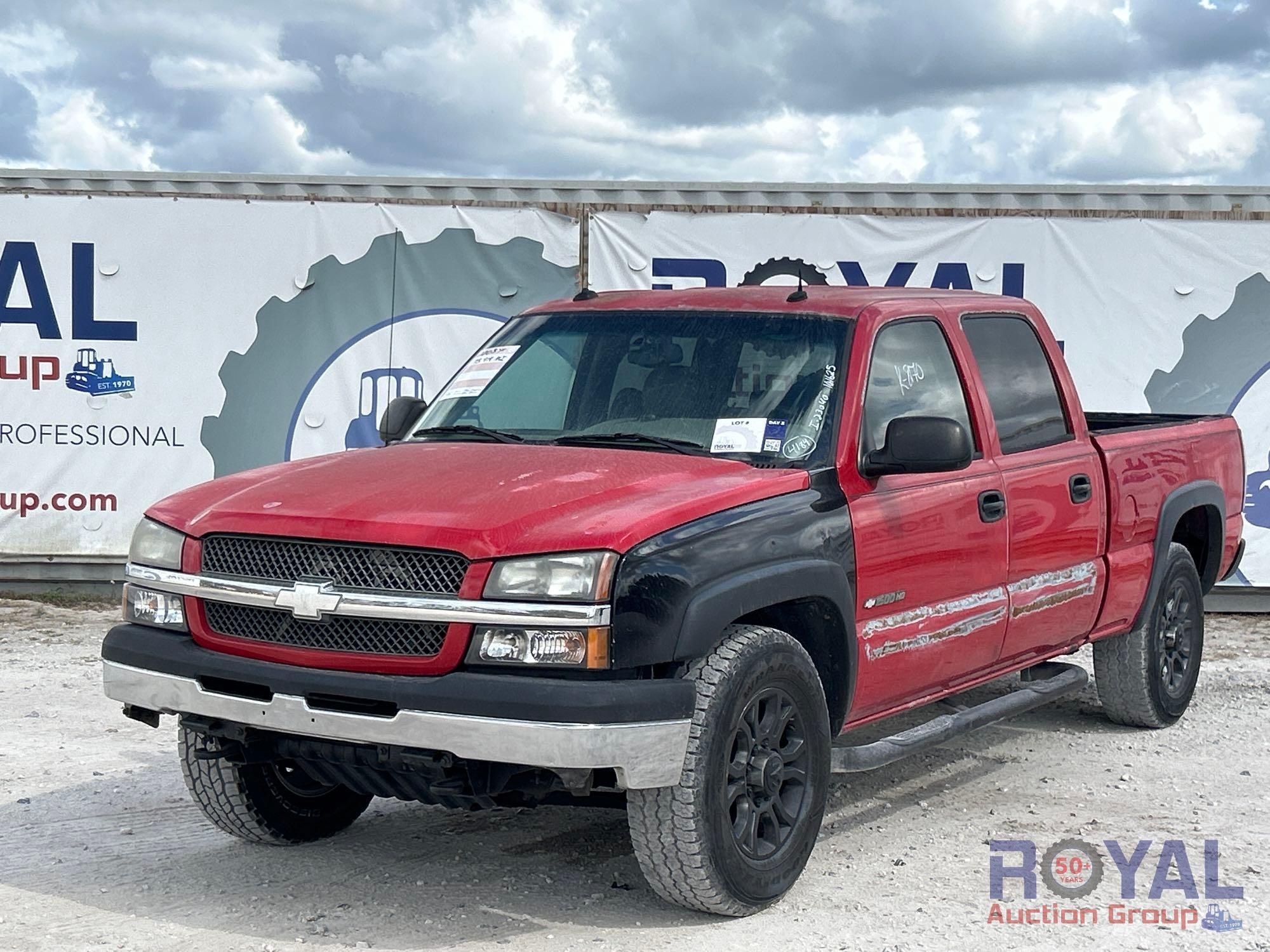 2003 Chevrolet 1500 Silverado Crew Cab Pick-up Truck (A55852)