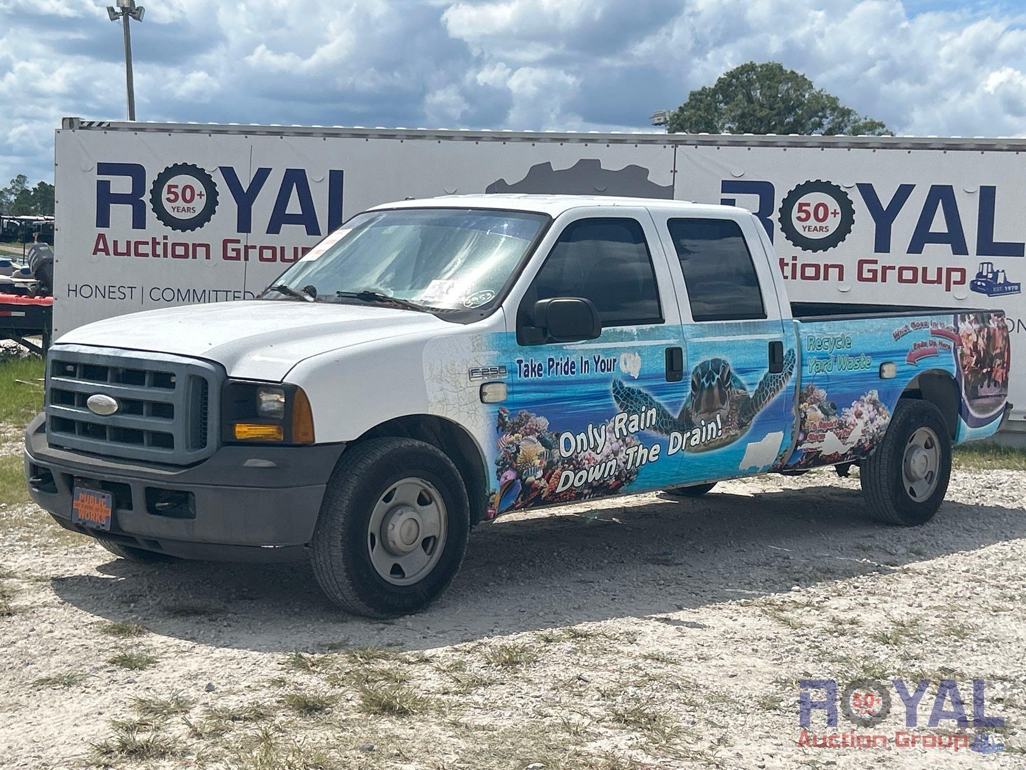 2007 Ford F-250 Crew Cab Pickup Truck (A51692)