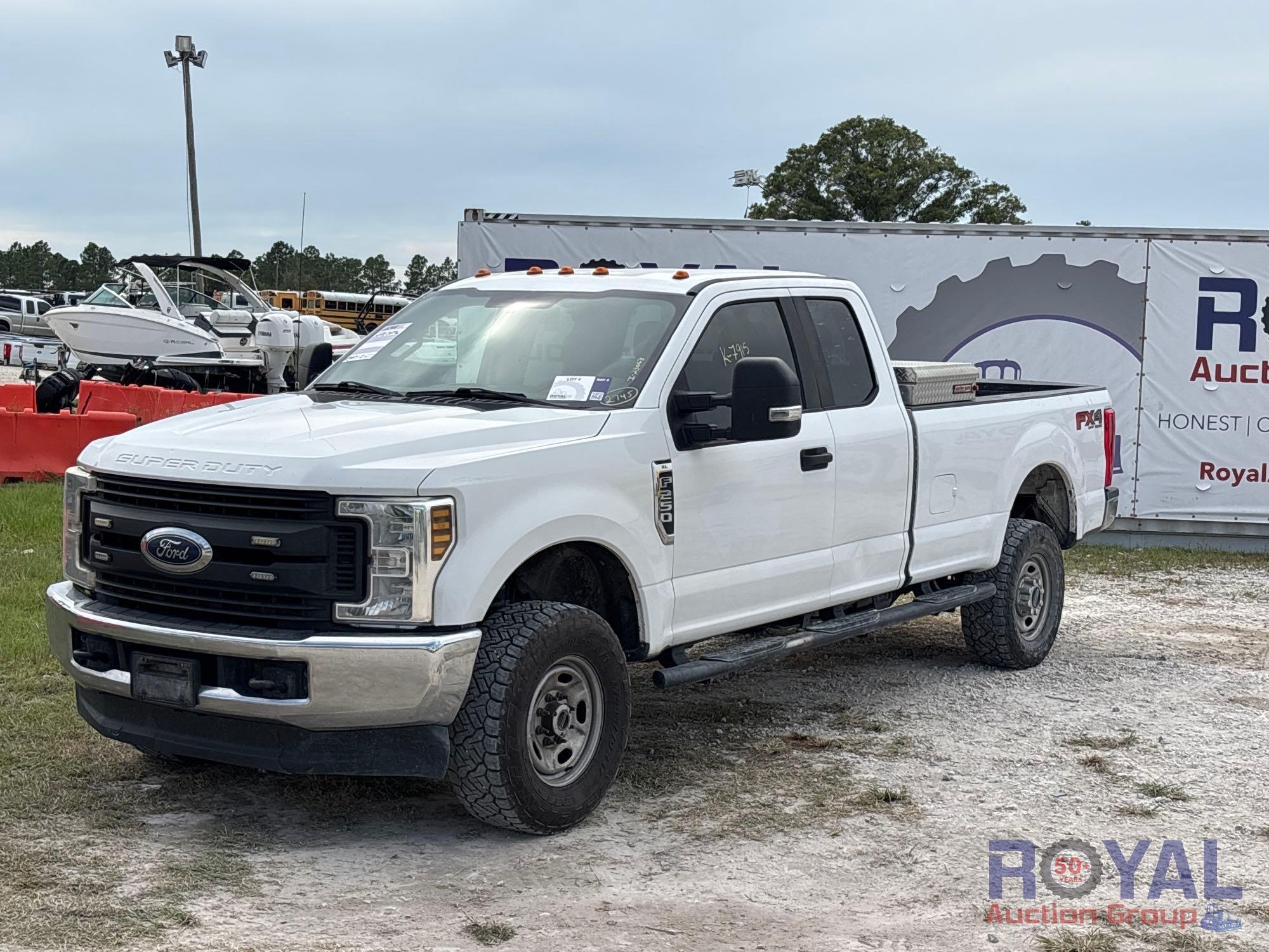 2018 Ford F-250 4x4 Ext. Cab Pickup Truck (A55852)