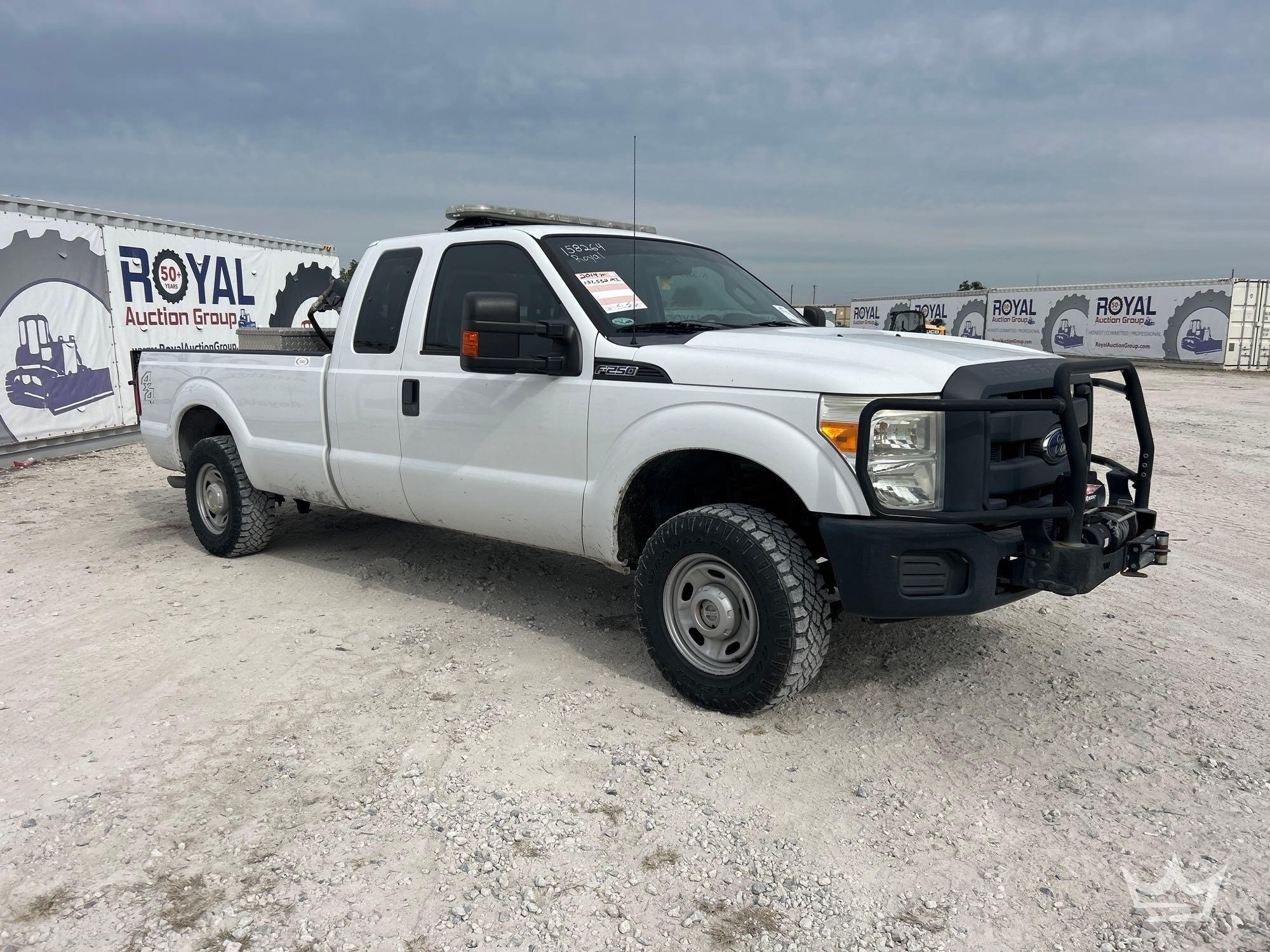 2014 Ford F-250 4x4 Ext. Cab Pickup Truck (A59230)