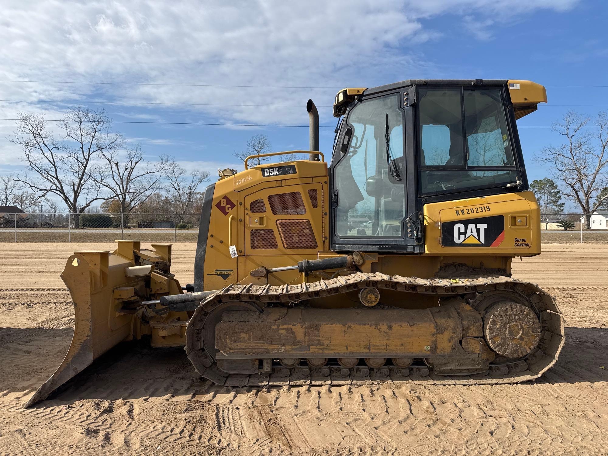 2016 CATERPILLAR D5K2 XL CRAWLER DOZER (A60429)
