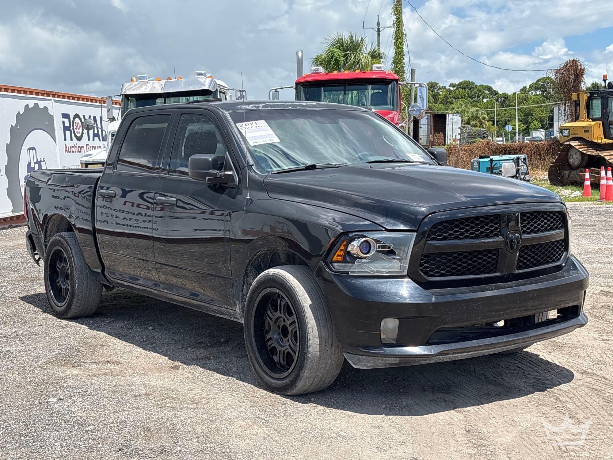 2014 Ram 1500 4x4 Crew Cab Pickup Truck (A61568)