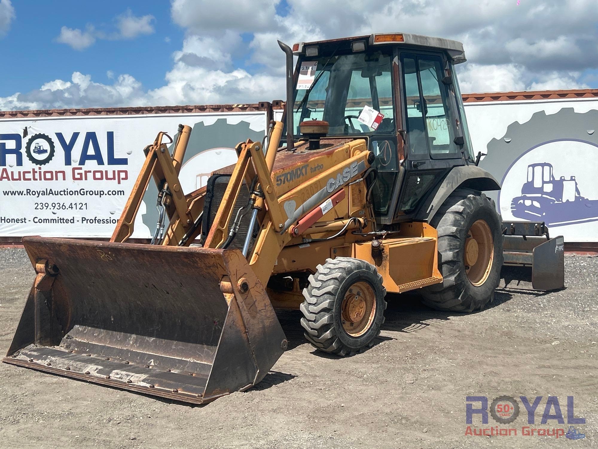 Case 570MXT Turbo Tractor Loader with Box Blade (A55787)