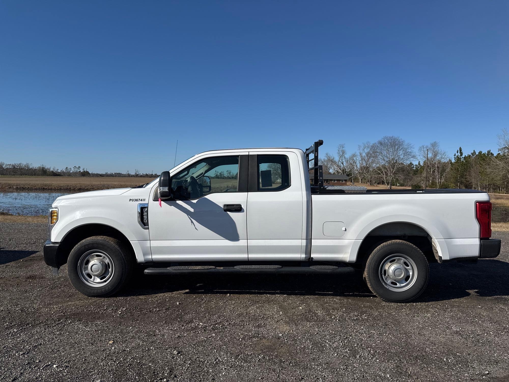 2019 FORD F-250 XL EXTENDED CAB TRUCK (A59823)