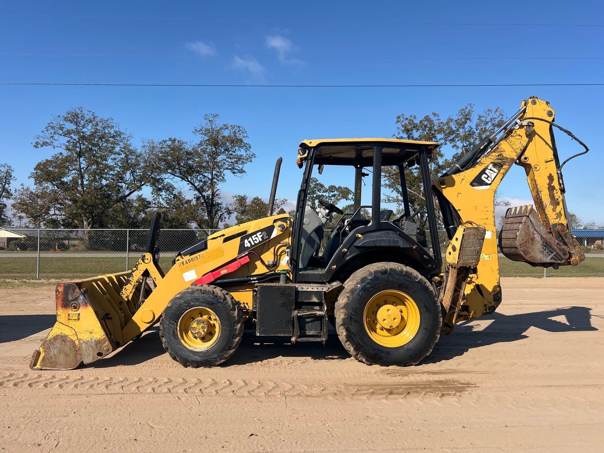 2015 CATERPILLAR 415F2 BACKHOE (A52707)