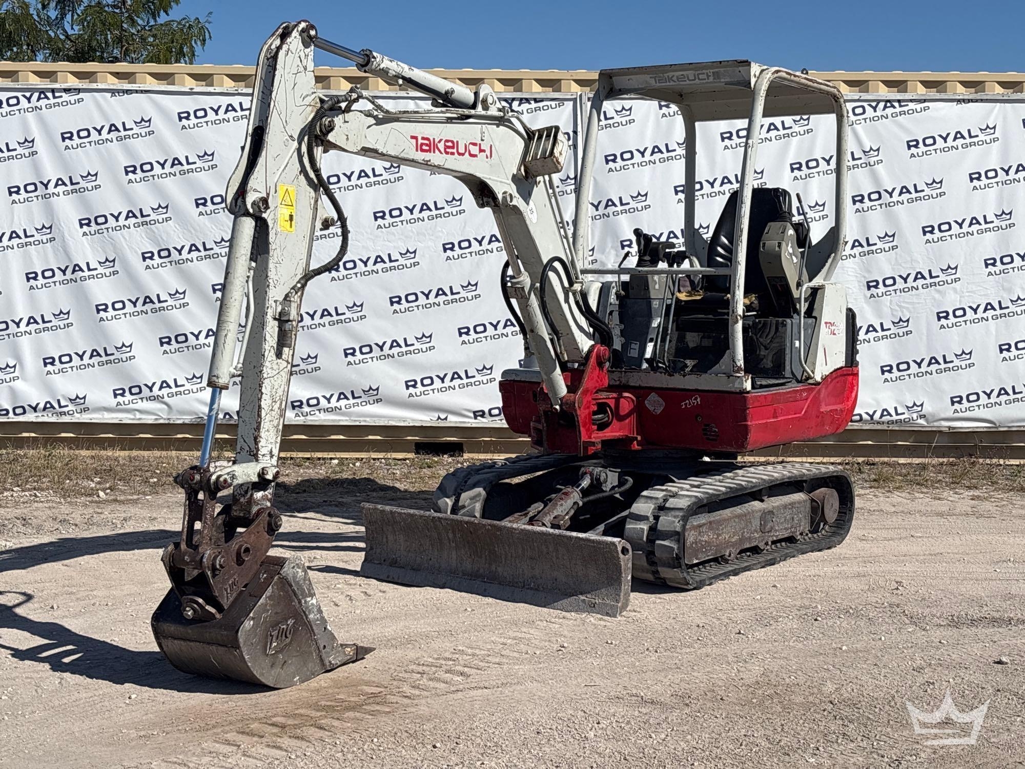2014 Takeuchi TB228 Mini Excavator (A61567)
