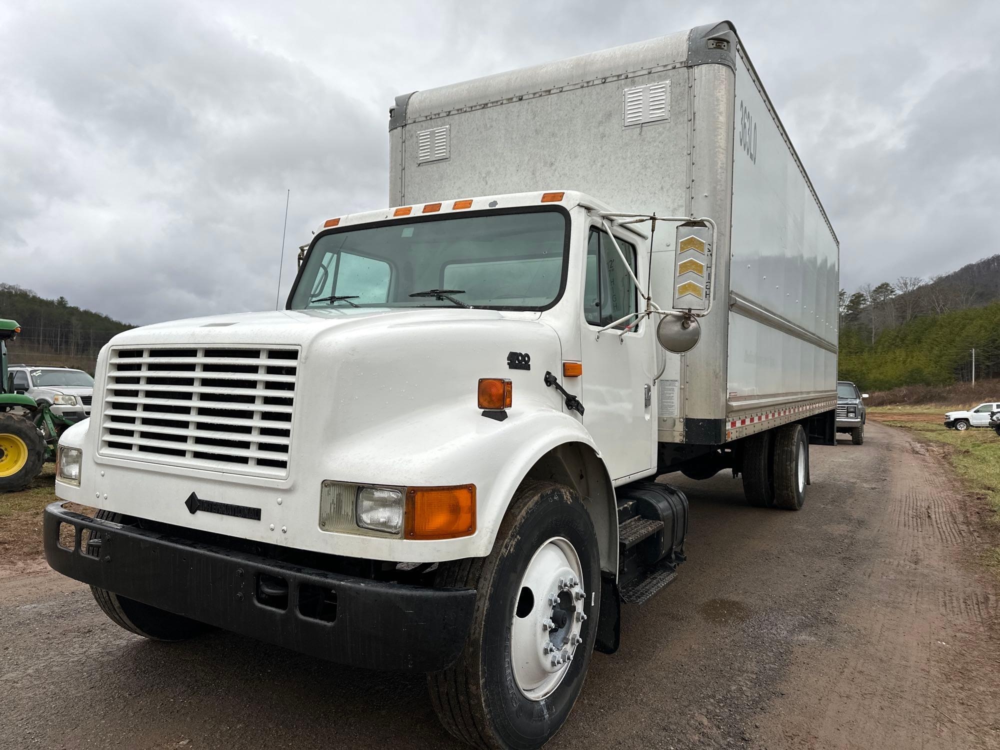 1996 International 4700 Box Truck, VIN # 1HTSCABP2TH265415 (A61165)