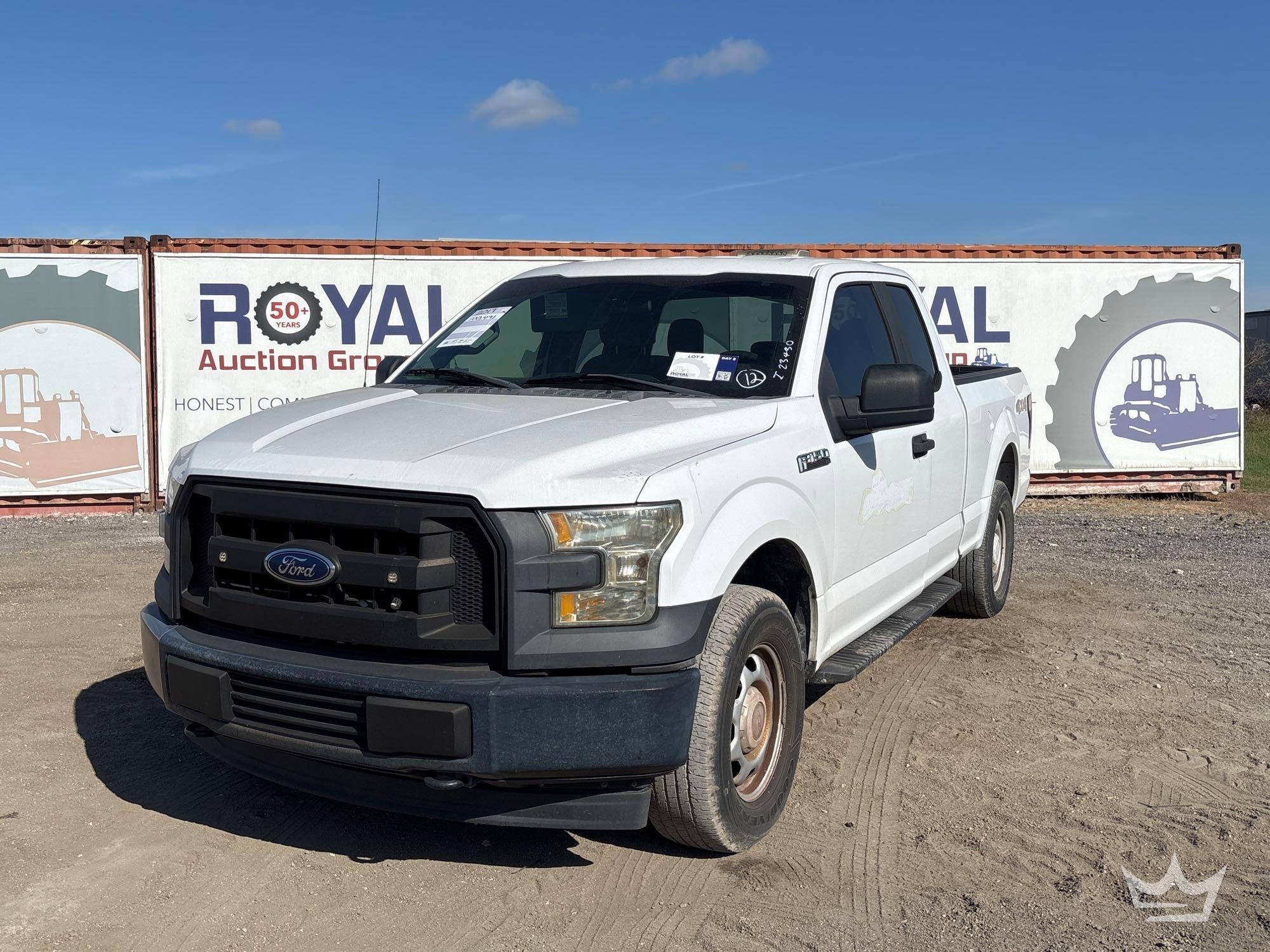 2017 Ford F-150 4x4 Ext. Cab Pickup Truck (A59230)
