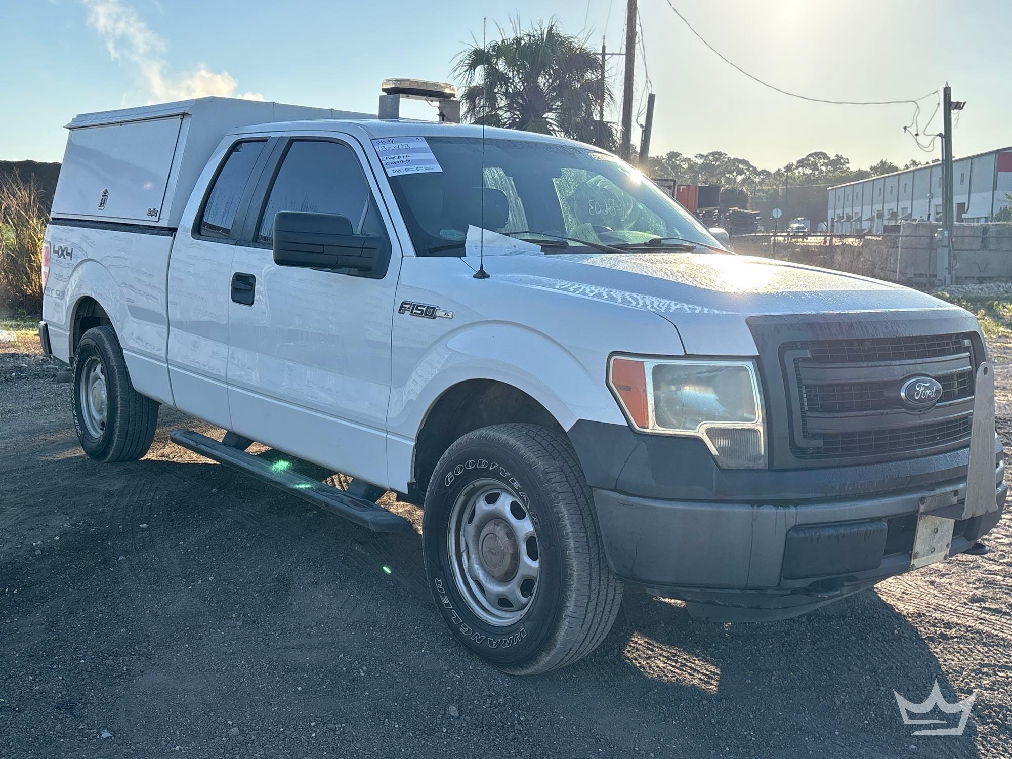 2014 Ford F-150 4x4 Ext. Cab Pickup Truck (A64556)