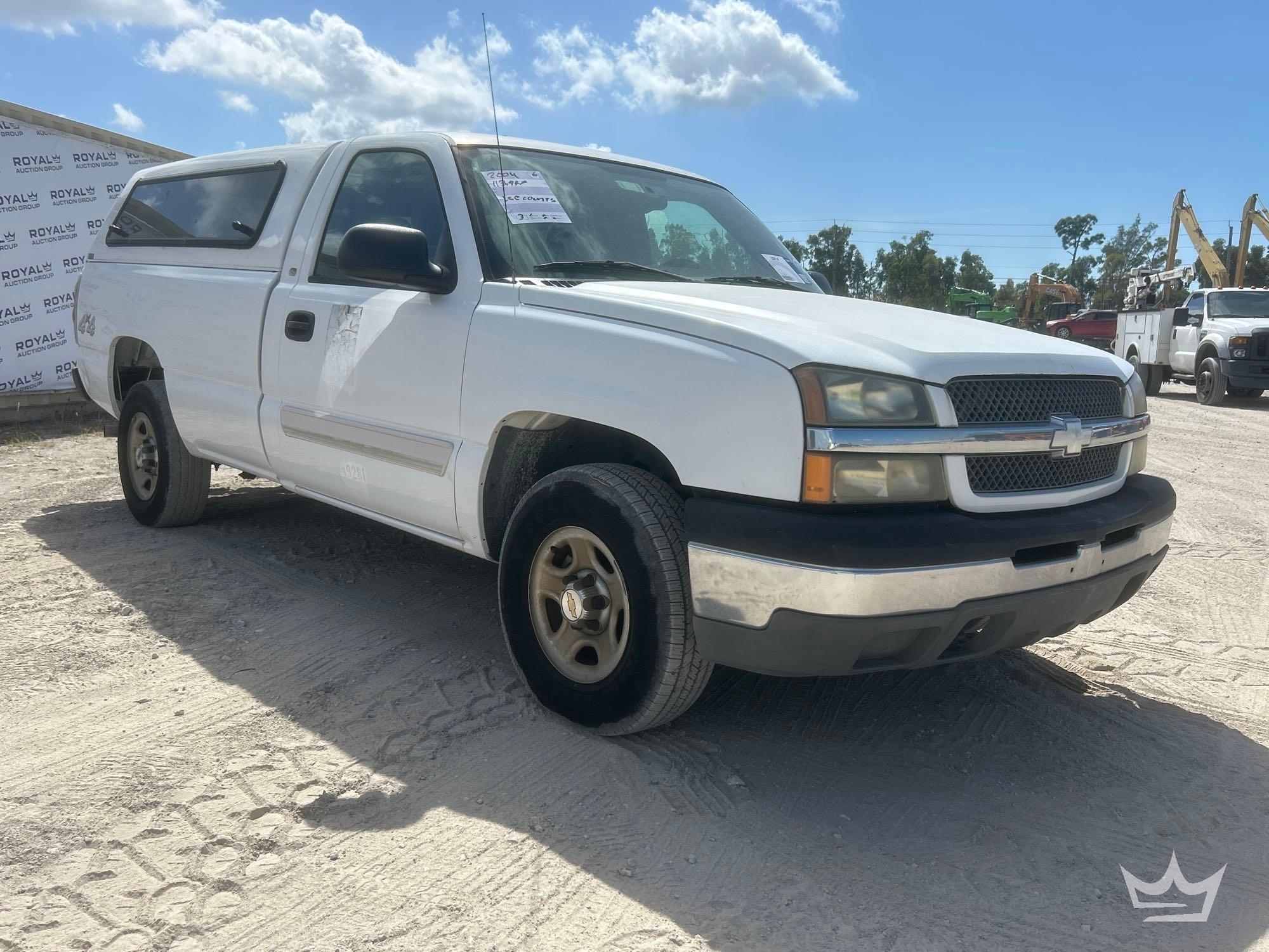 2004 Chevrolet Silverado 1500 4x4 Pickup Truck (A61573)