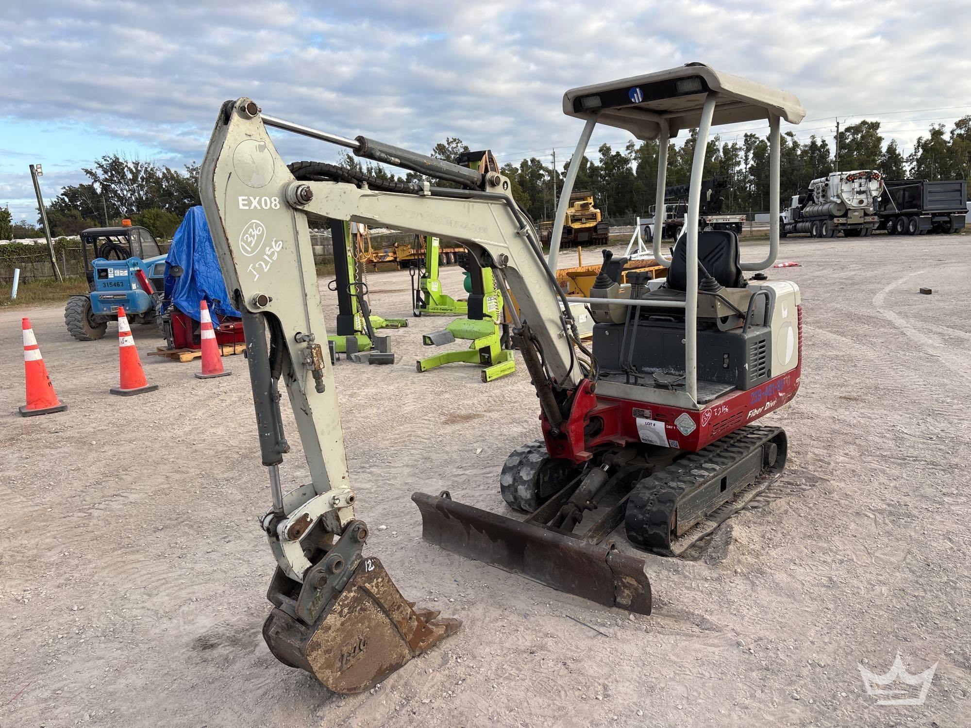 2011 Takeuchi TB016 Mini Excavator (A61567)