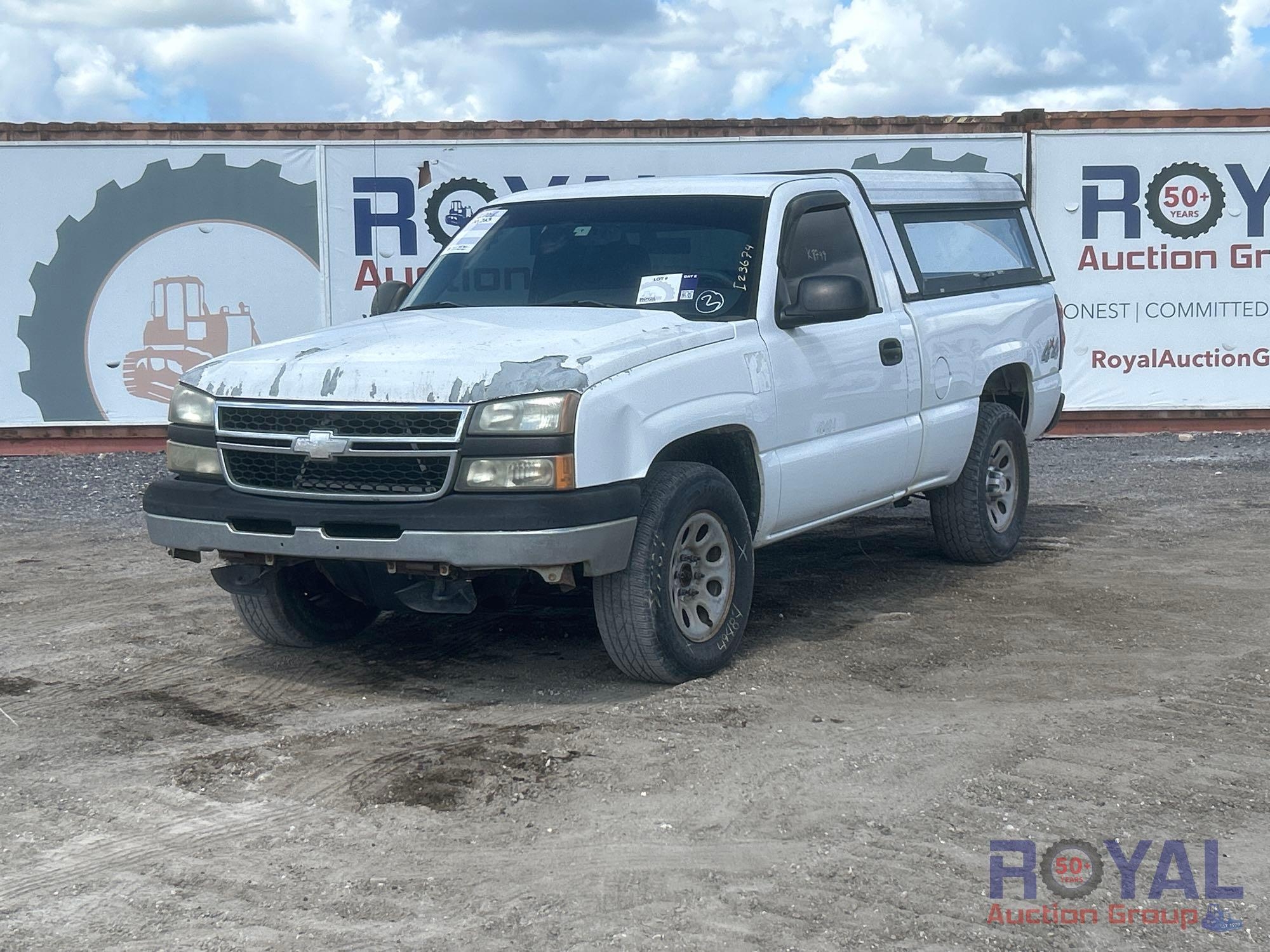 2006 Chevrolet Silverado 1500 4x4 Pickup Truck (A55788)