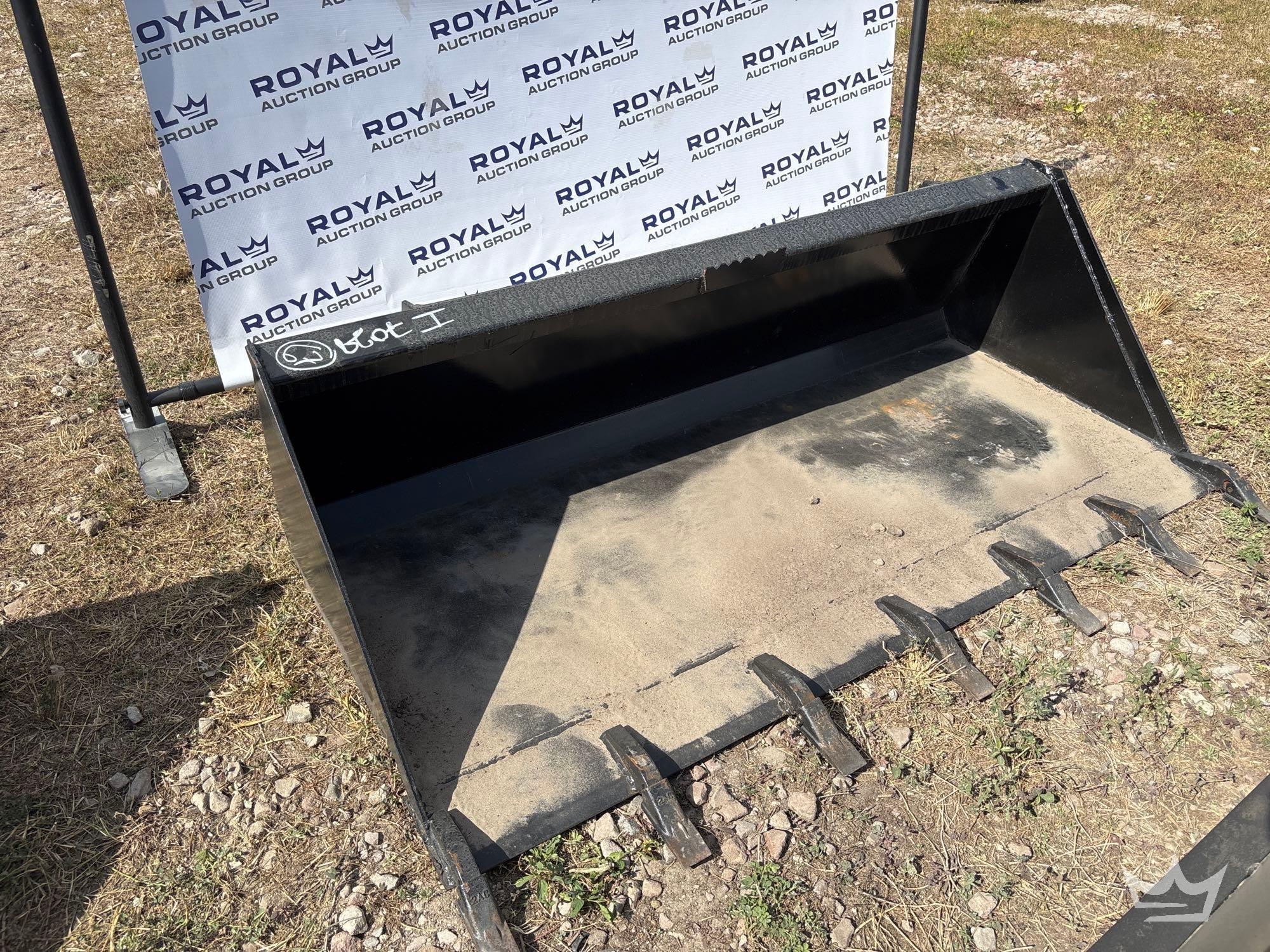 2025 Swict 66in Tooth Bucket Skid Steer Attachment (A56857)