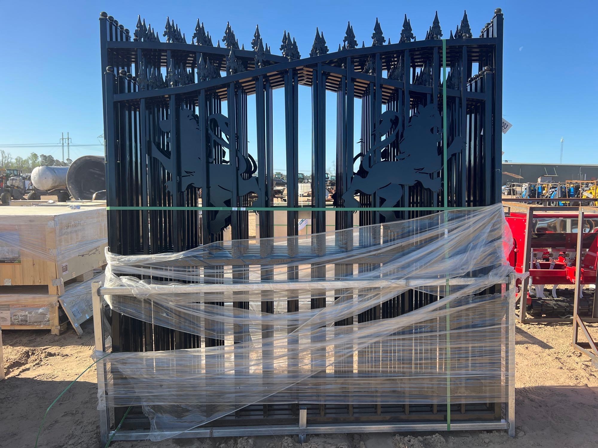 UNUSED SDLANCH 14' PARTING IRON GATE (LION SCENE) (A64281)