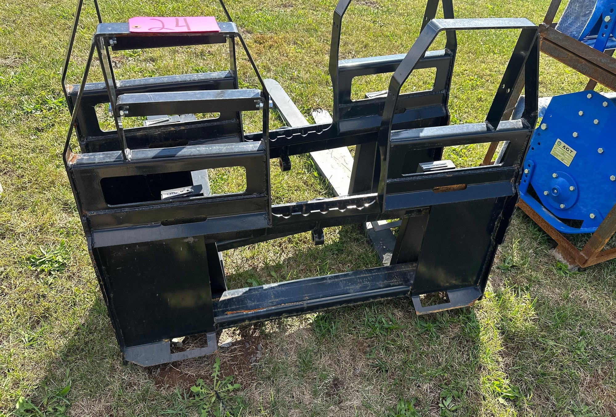 Quick Attach Pallet Forks (A47477)