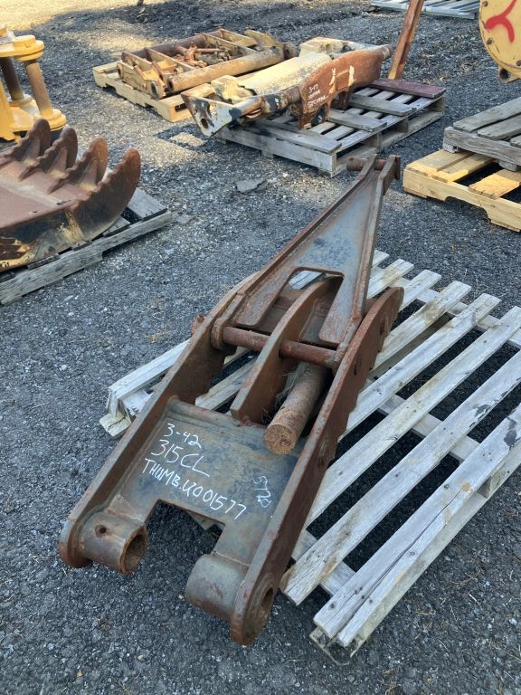 CAT 315CL Manual Thumb (A68134)