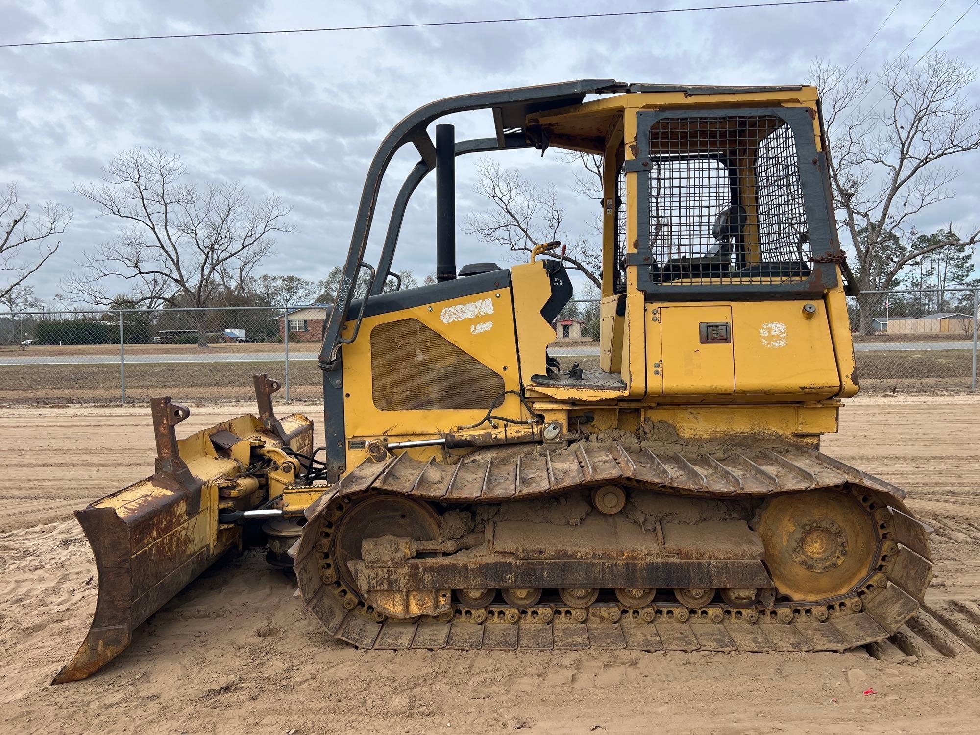 2004 JOHN DEERE 650H LGP CRAWLER DOZER (A60429)