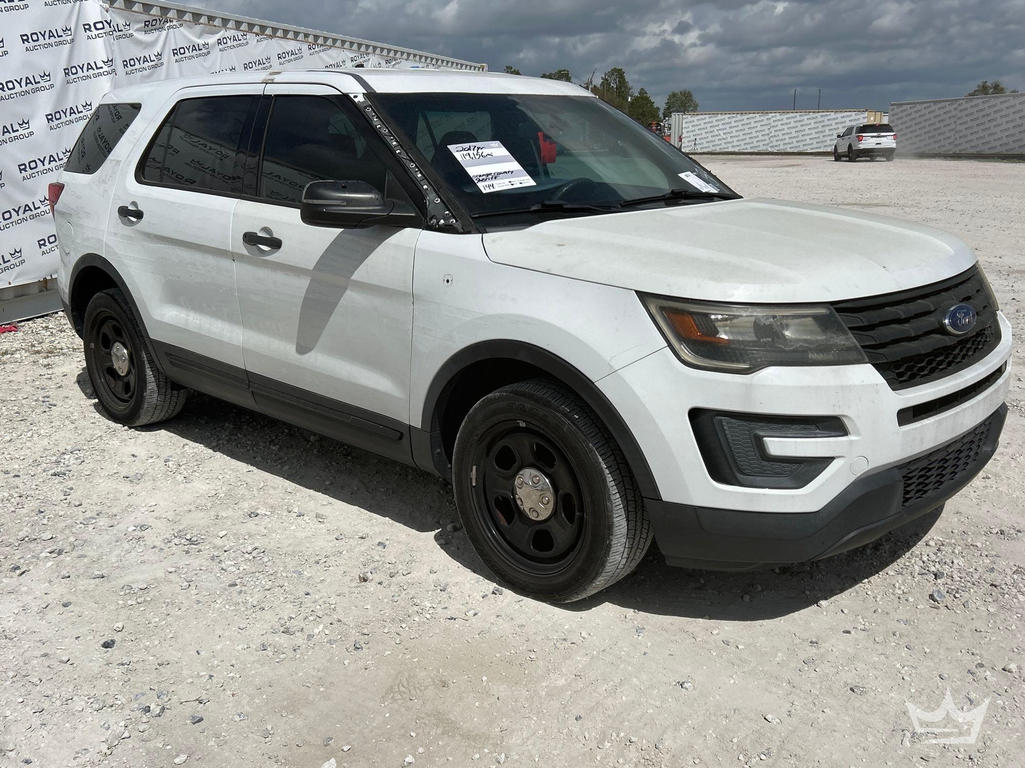 2017 Ford Explorer AWD SUV (A64557)