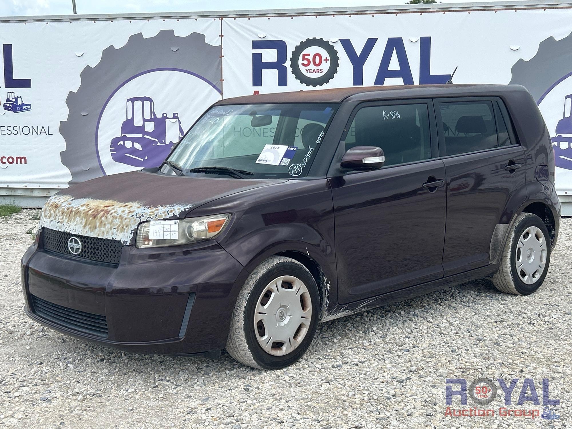 2010 Scion xB Hatchback (A48082)