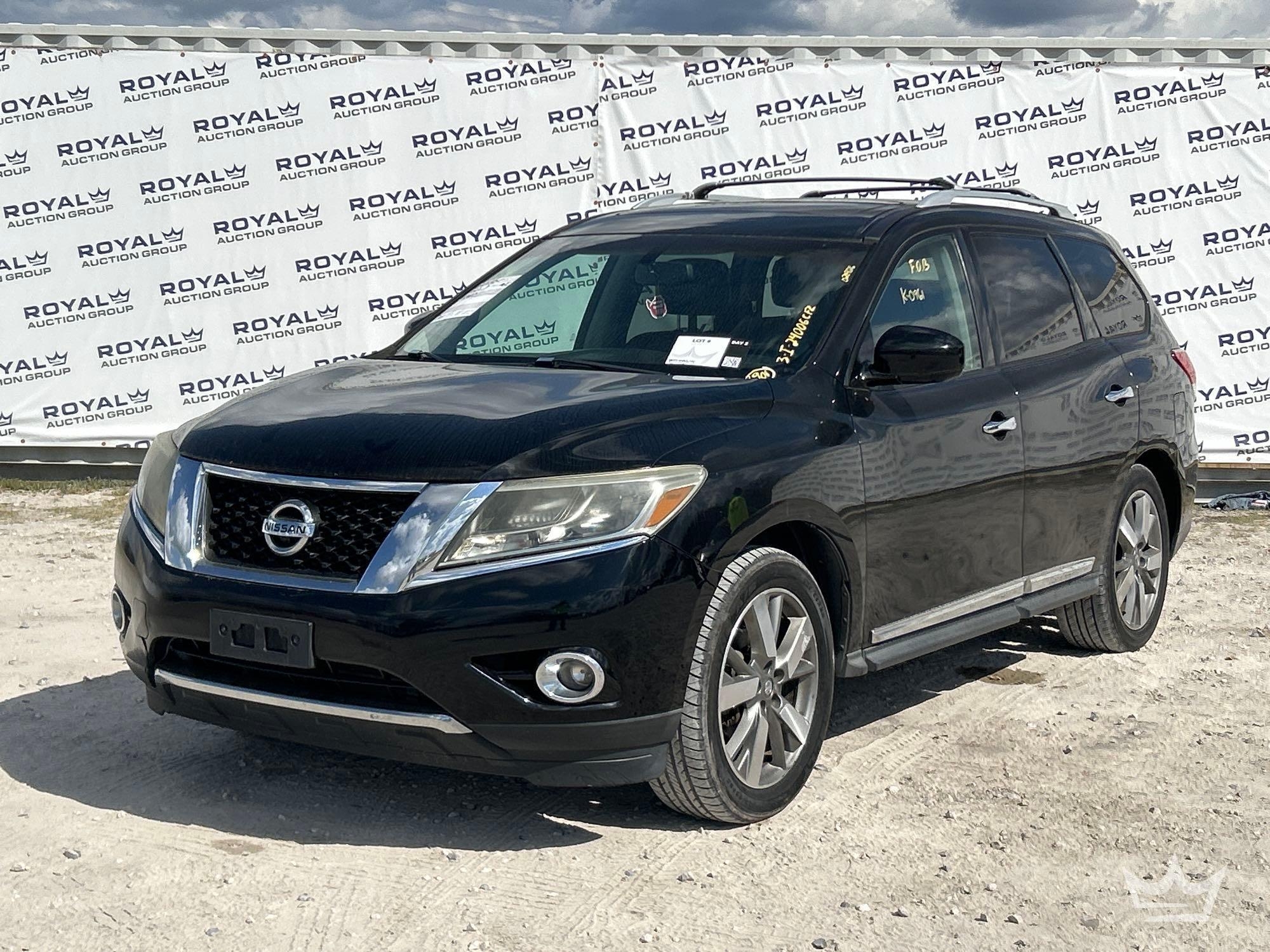 2013 Nissan Pathfinder 4x4 SUV (A61574)