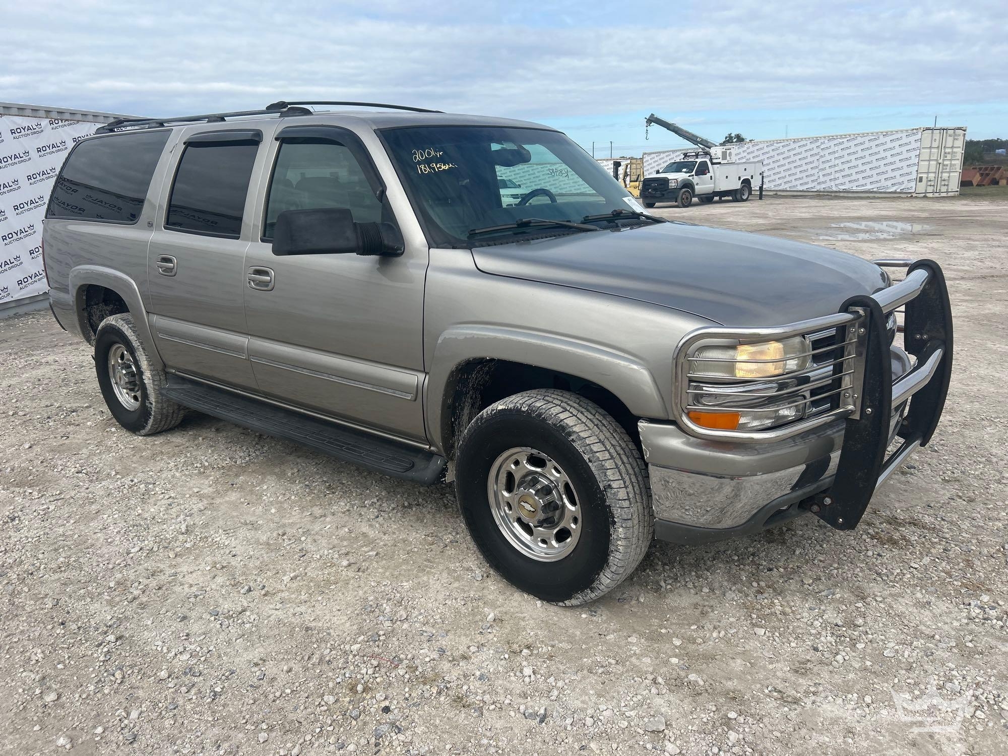 2001 Chevrolet Suburban SUV (A59231)
