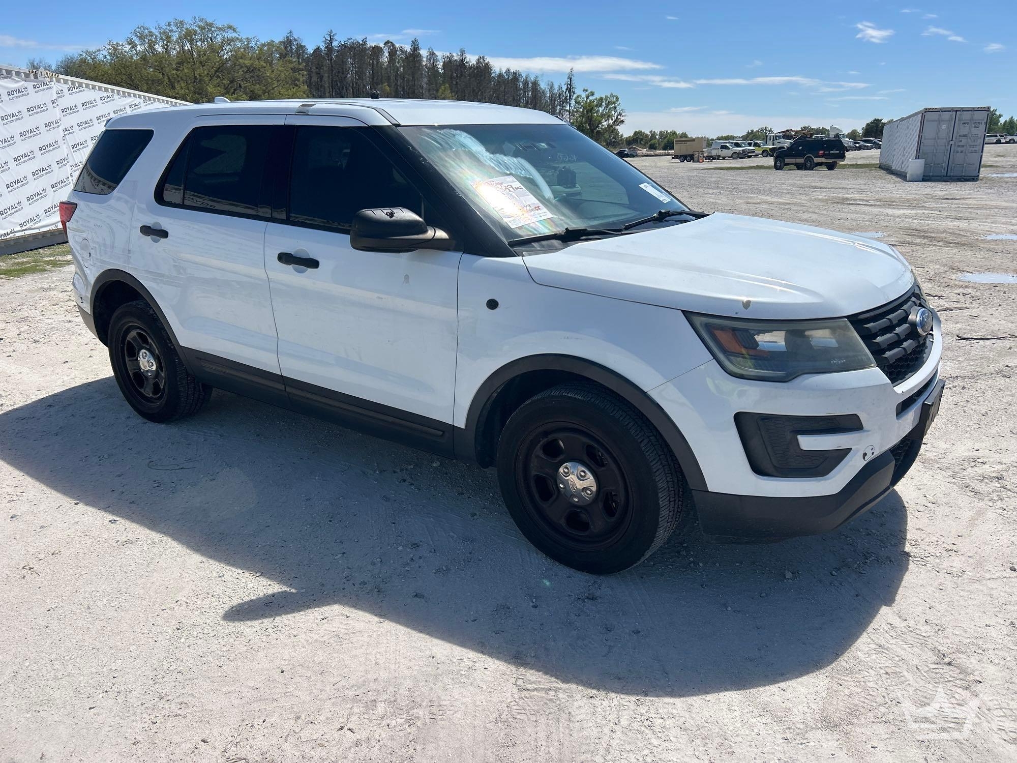 2016 Ford Explorer AWD SUV (A64557)